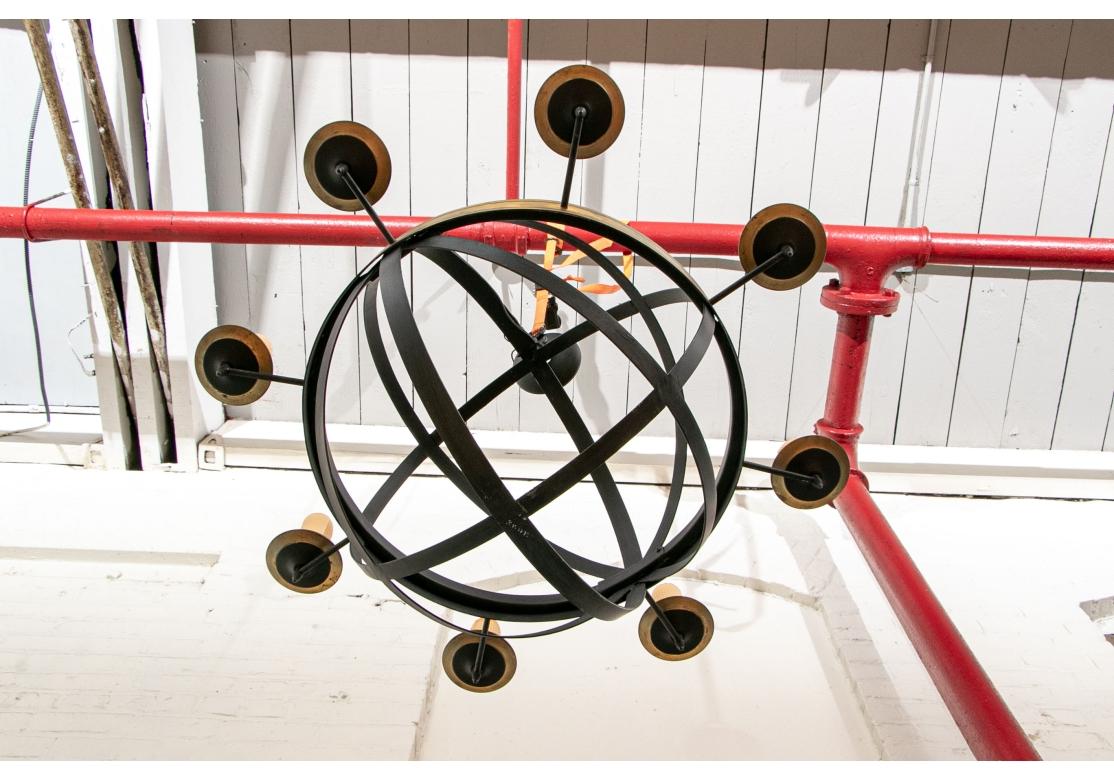 Lustre en métal de forme Armillary Light avec 8 Candle Lights en vente 1