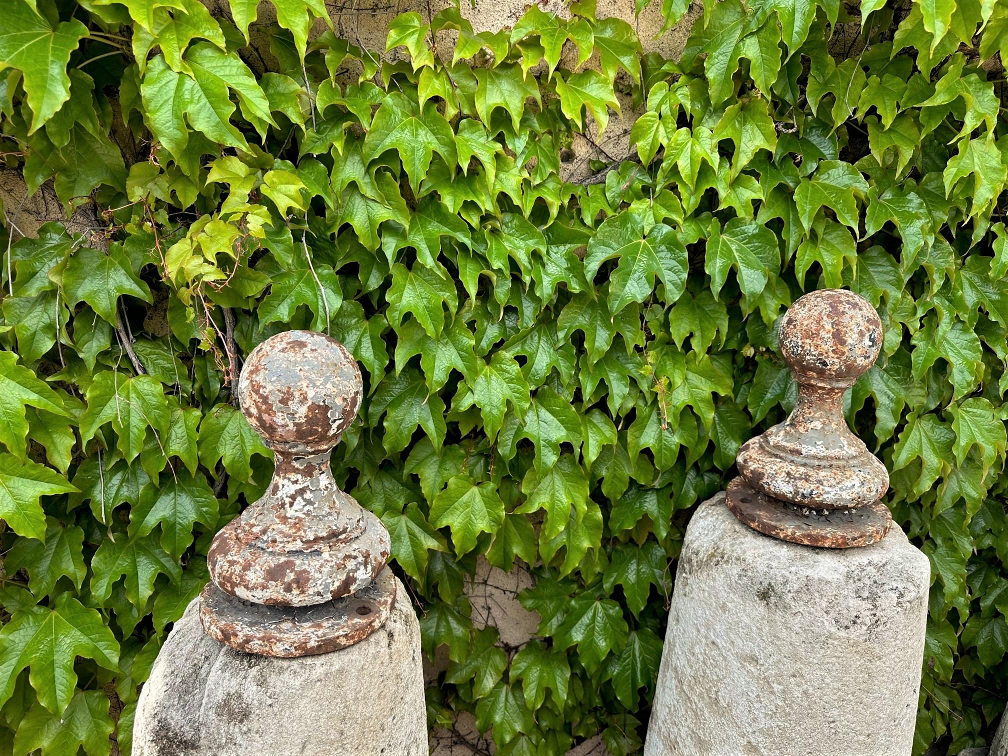 PAIR Metal Ball Finials Garden Entrance Post Round Spherical Antique Decorative For Sale 9