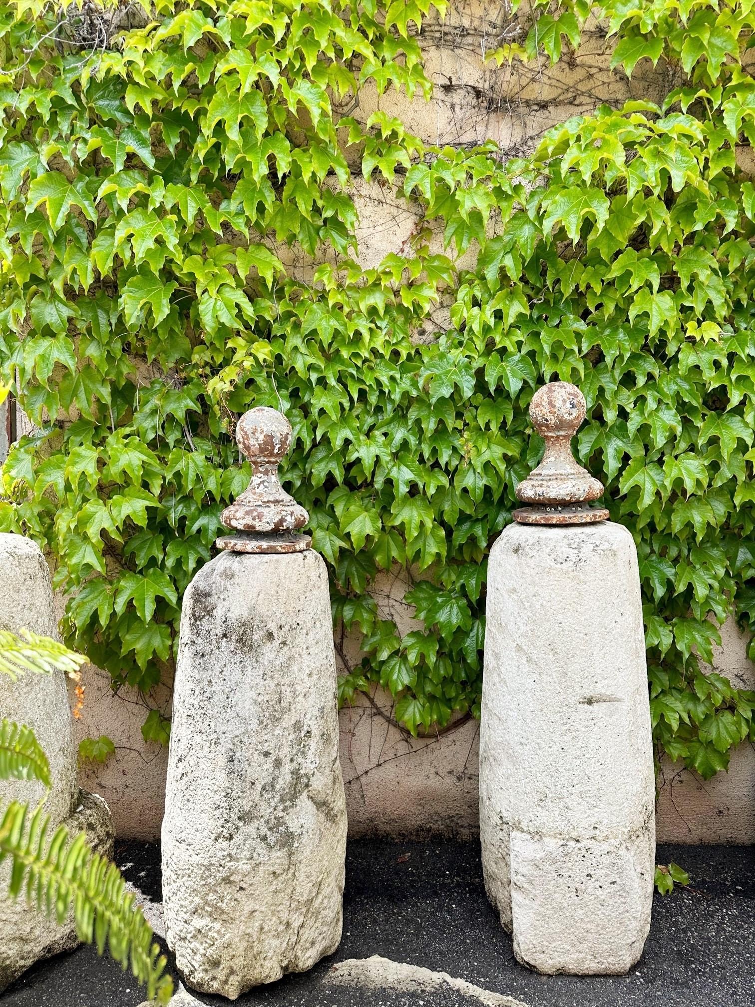 Metal Ball Finials Garden Entrance Post Round Spherical Antique Decorative LA CA . A beautiful 19th century cast metal garden finials, to mount on garden posts flanking each side of a gate or simply using them as beautiful decorative elements in an