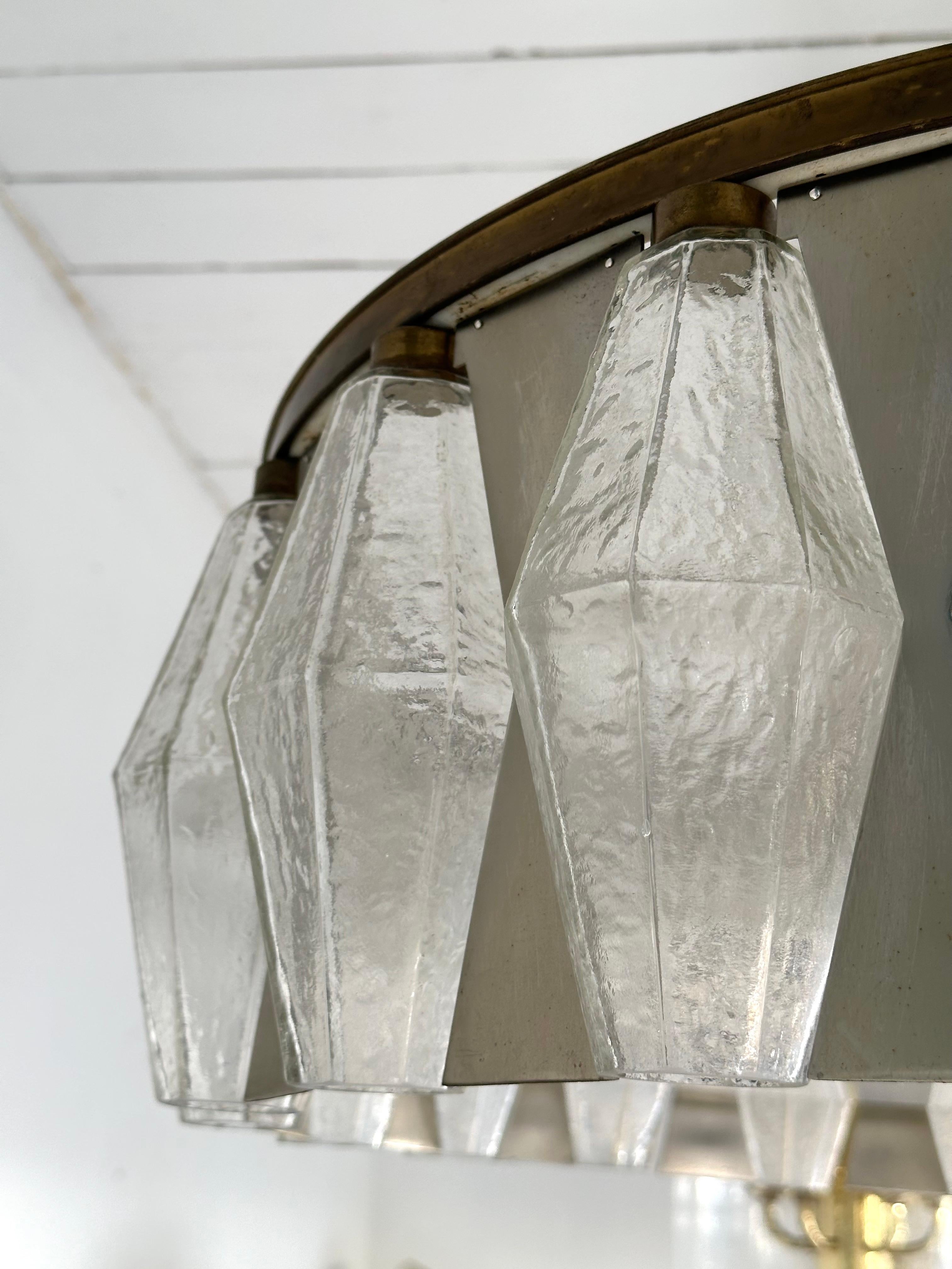 Metall-Messing-Murano-Glas-Kronleuchter von Aureliano Toso, Italien, 1960er Jahre (Moderne der Mitte des Jahrhunderts) im Angebot