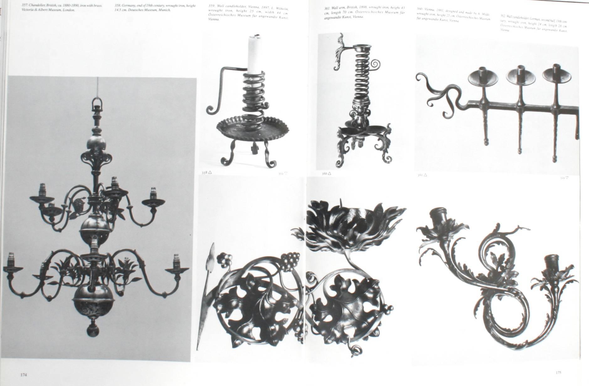 Chandeliers en métal, histoire, styles et techniques de Veronica Baur 1ère édition en vente 9