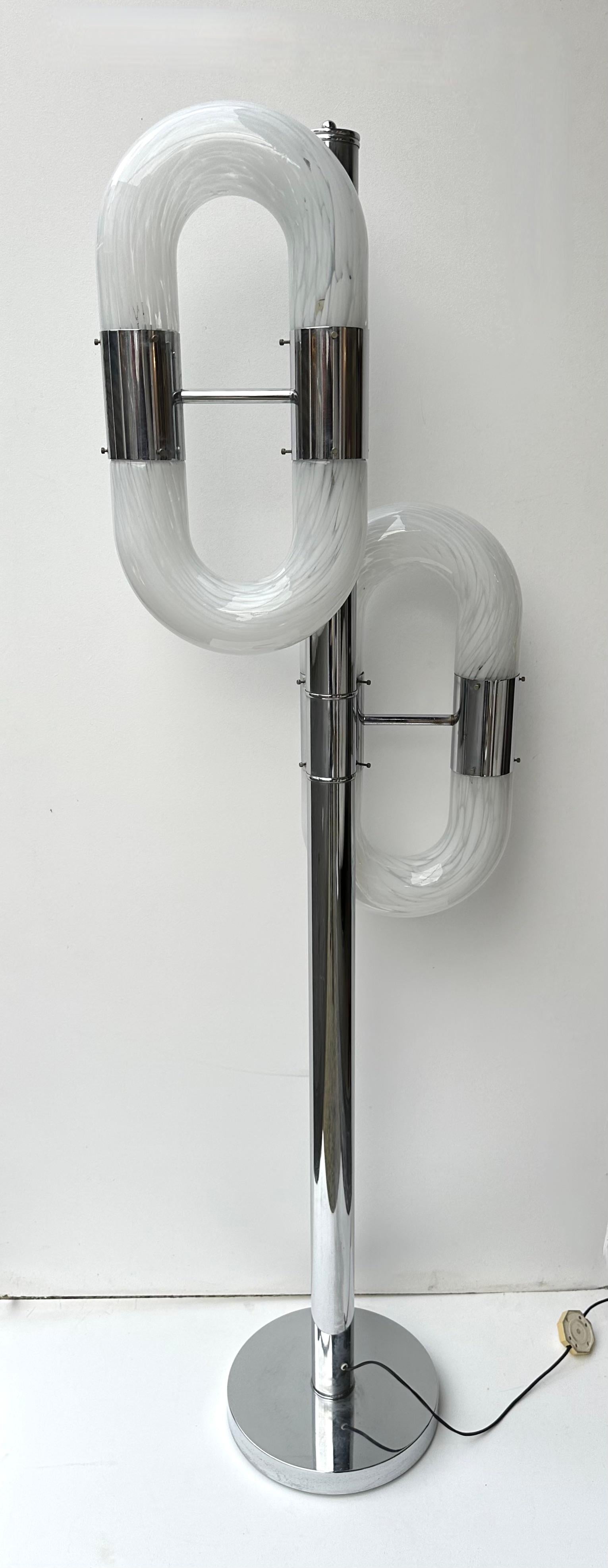 Metal Chain Floor Lamp Murano Glass by Aldo Nason for Mazzega, Italy, 1970s In Good Condition For Sale In SAINT-OUEN, FR