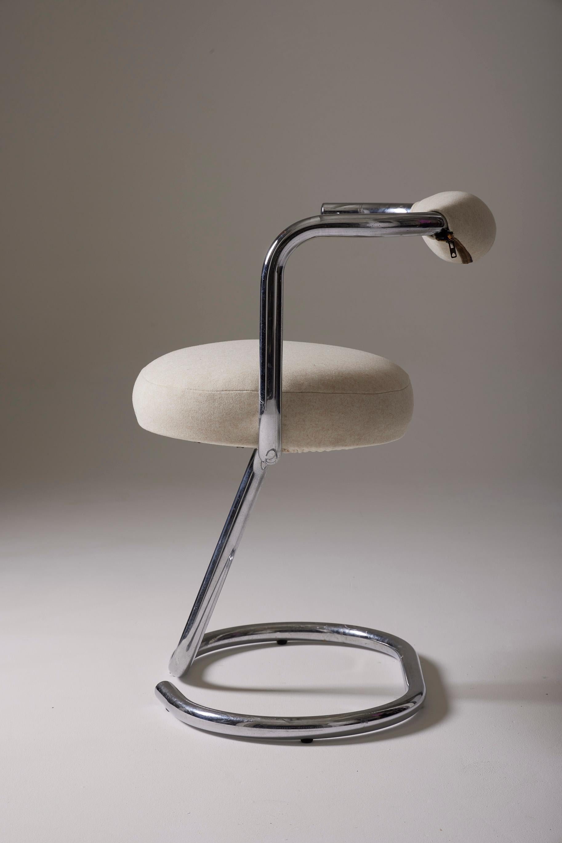 Metal chair 