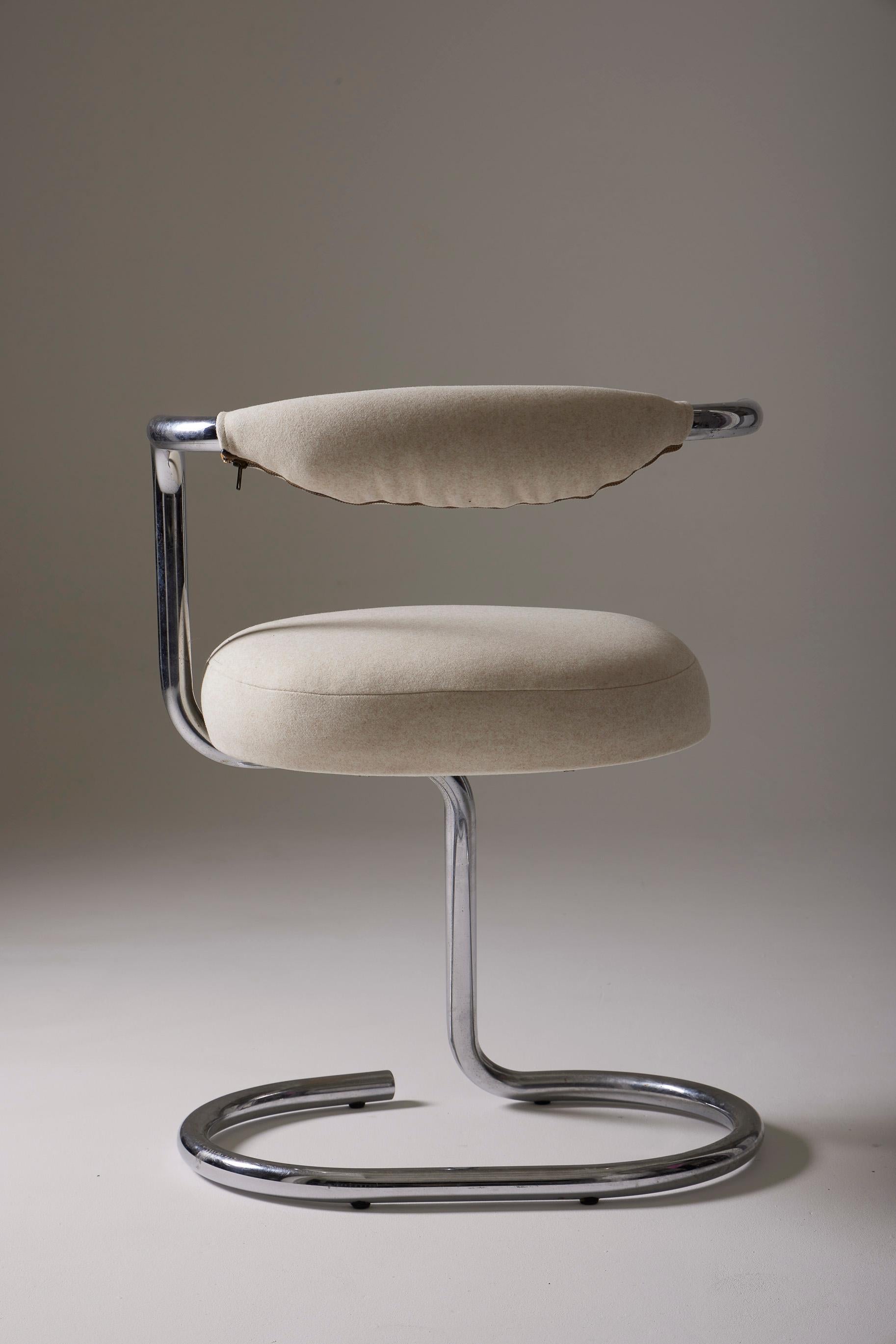 Metal chair 