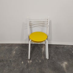 Metal chairs 1970s stackable pair