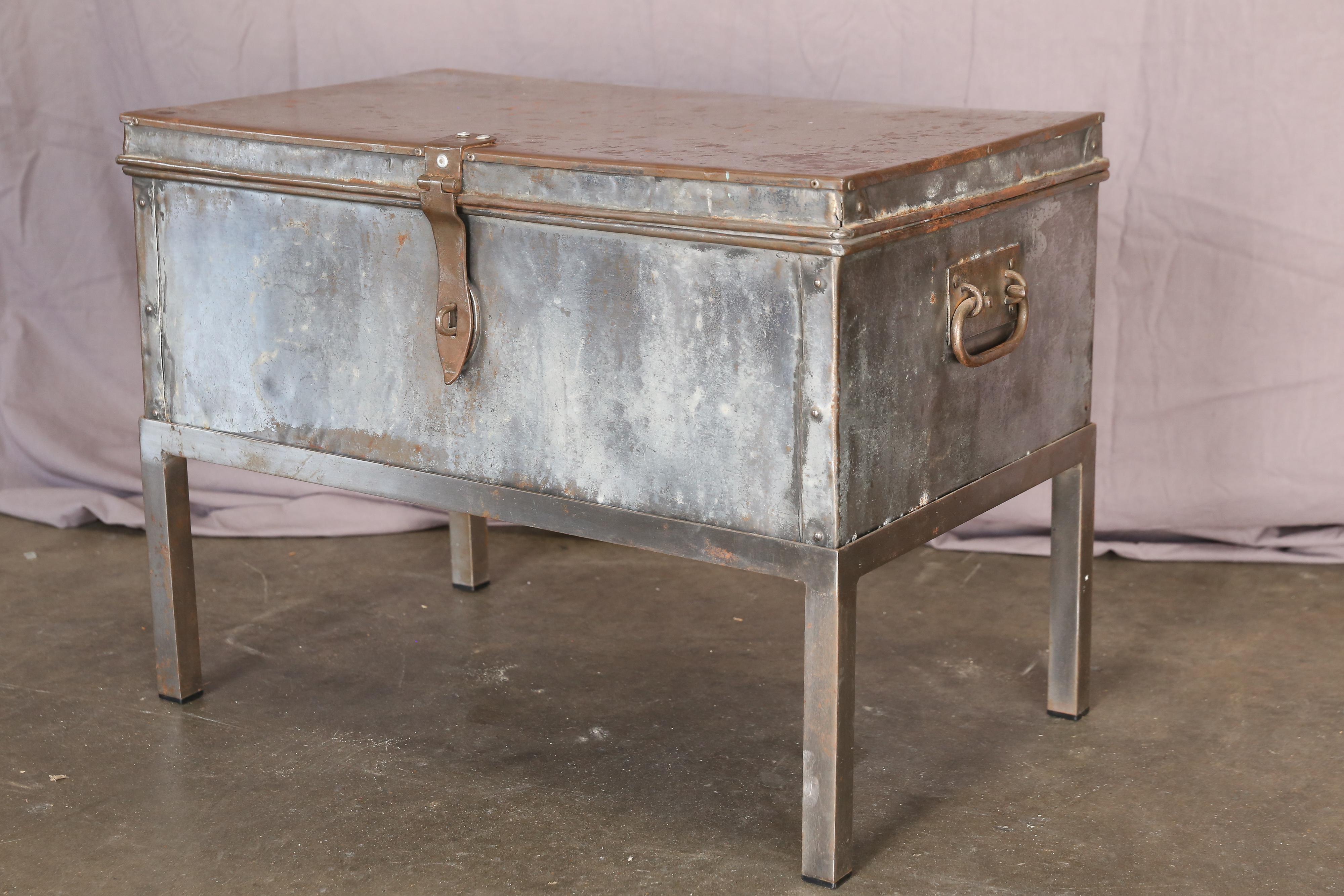 Document box from Morocco placed on custom iron stand.