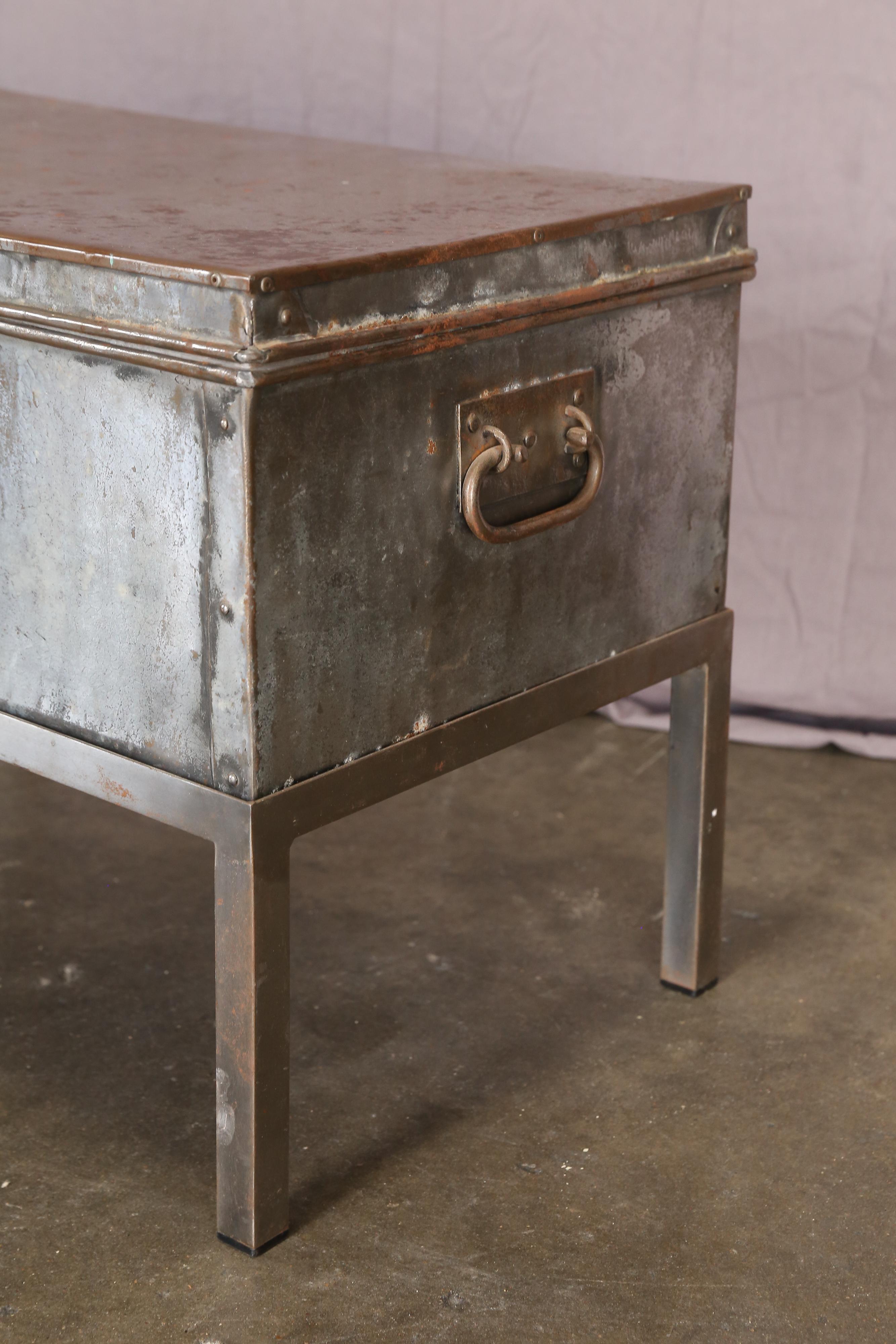 Metal Coffee Table or Side Table (Marokkanisch)