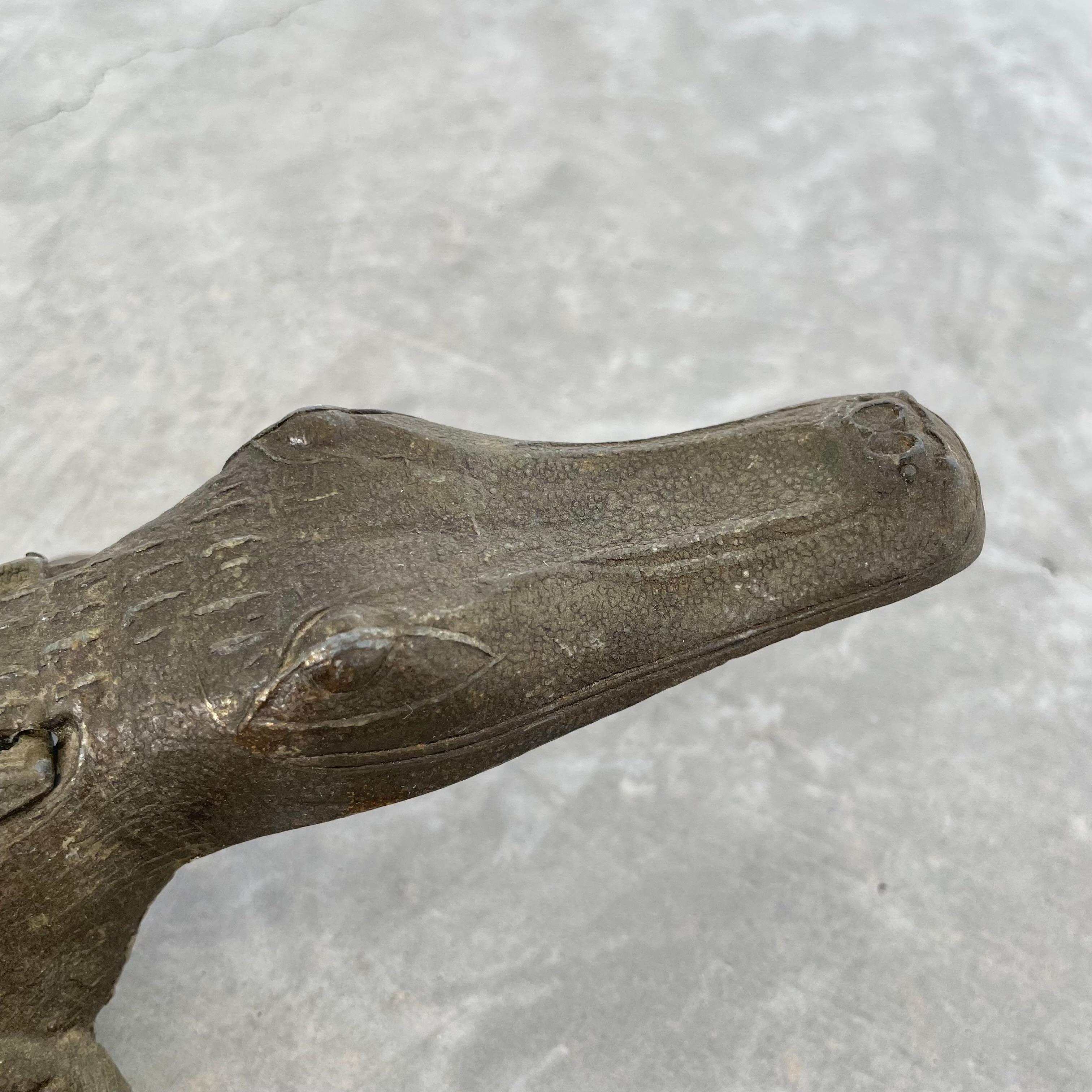 Cendrier/boîte d'allumettes en métal crocodile en vente 4
