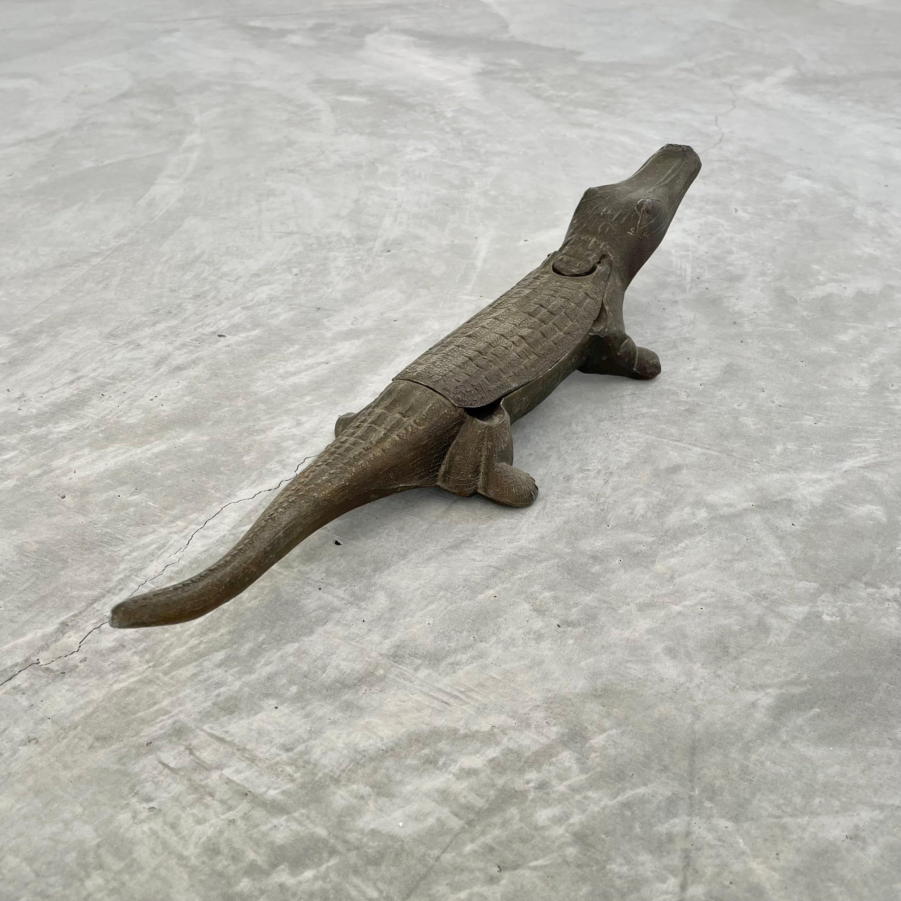 Cendrier/boîte d'allumettes en métal crocodile en vente 1