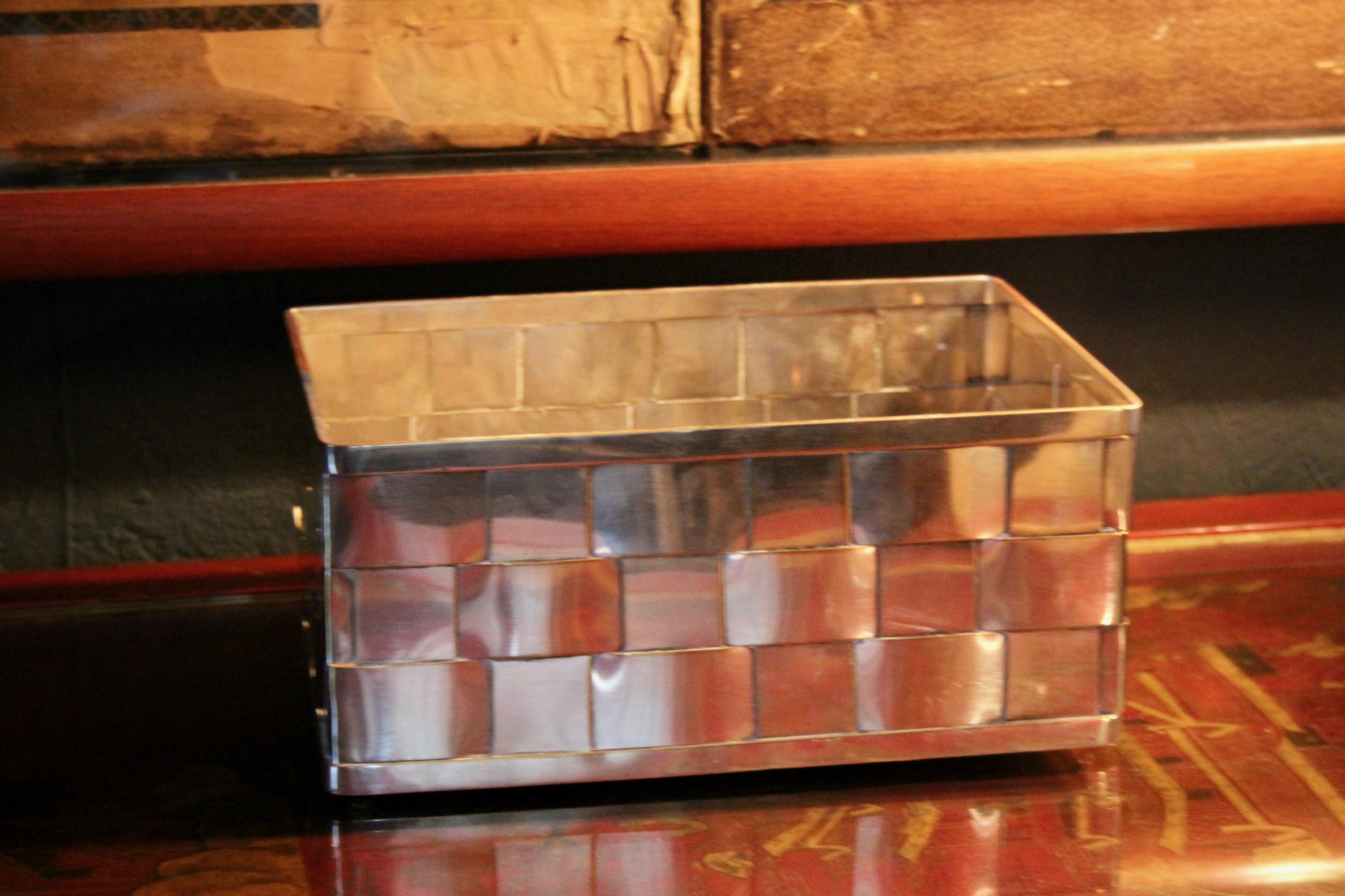 Vide poche decorativa in metallo