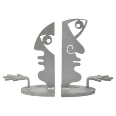 Metallgesicht Buchstützen