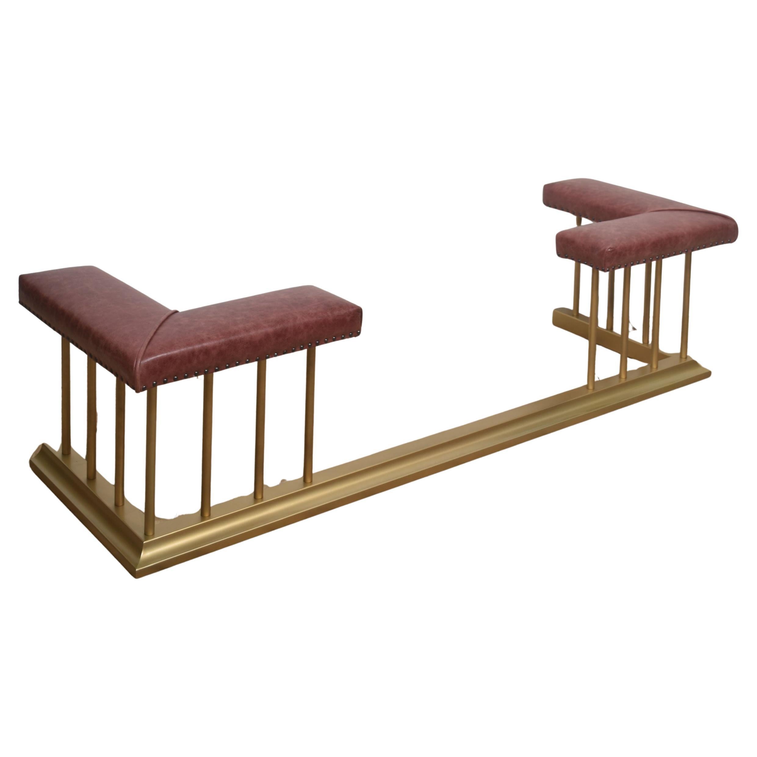 Parafuoco in metallo con sedute imbottite