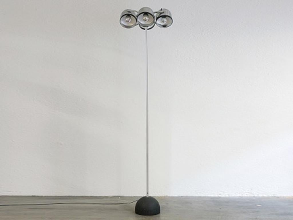 Mid-Century Modern Metal Floor Lamp by Gae Aulenti & Livio Castiglioni, Stilnovo, 1972