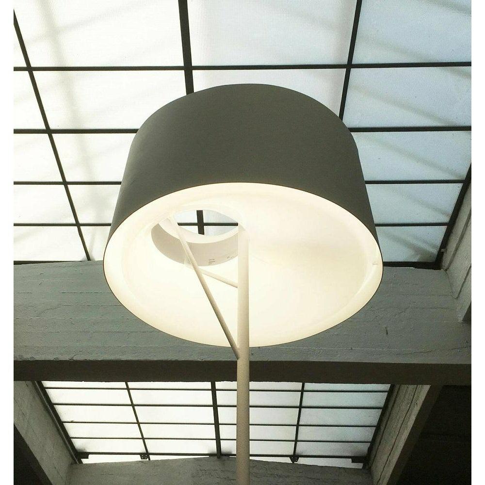 Metal Floor Lamp by Mario Ruiz for Metalarte For Sale 6