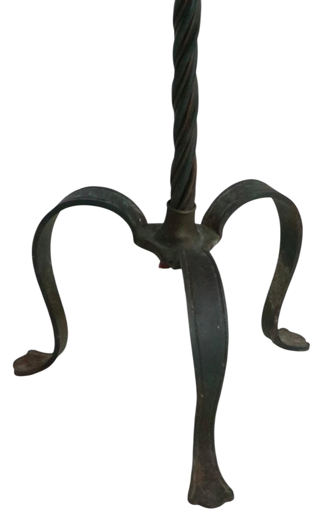 Metall Stehlampe mit Messing und Eisen Seil Twist Metallarbeit Pole Made in France im Angebot 12