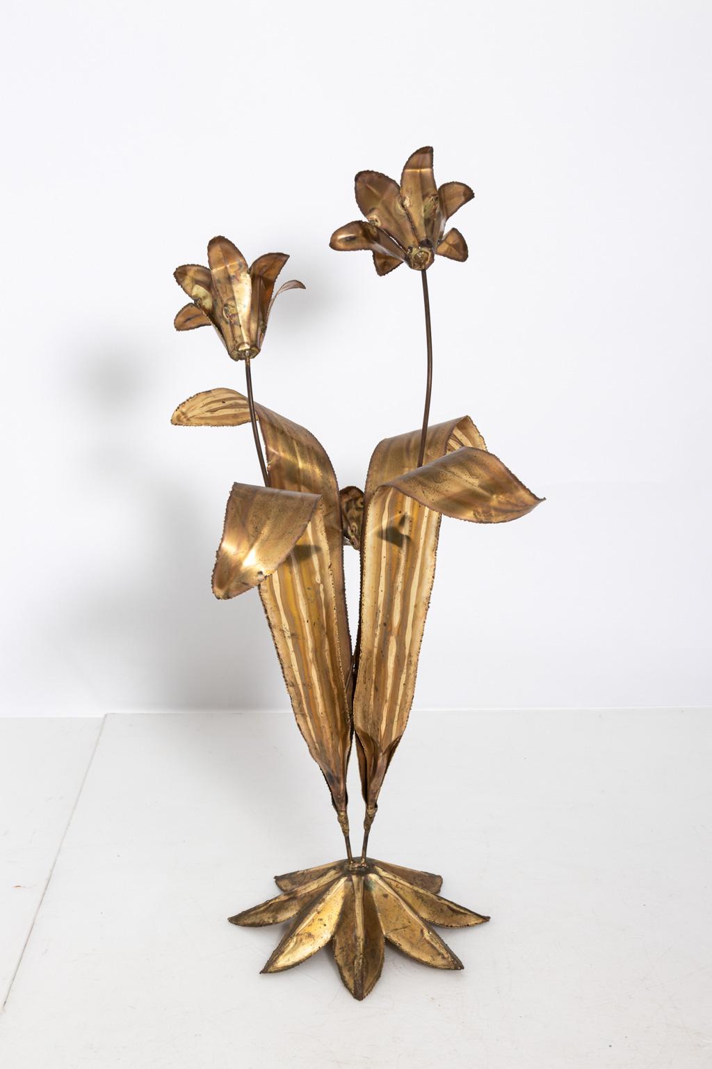 Blumenskulptur aus Metall 3