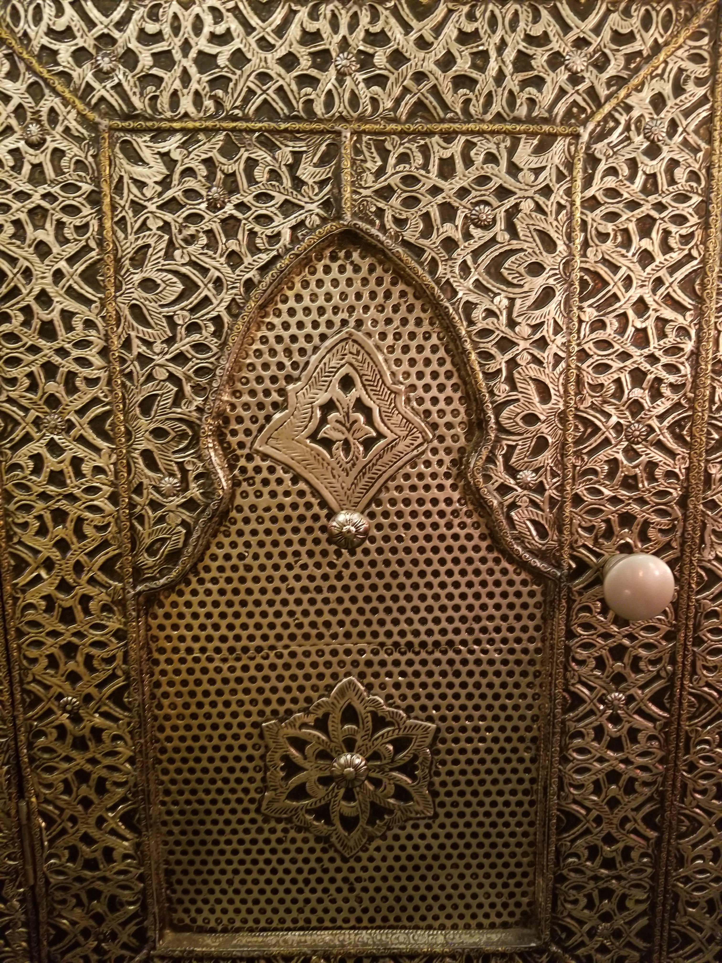 Metal Inlaid Moroccan Cabinet, Plenty of Storage 1