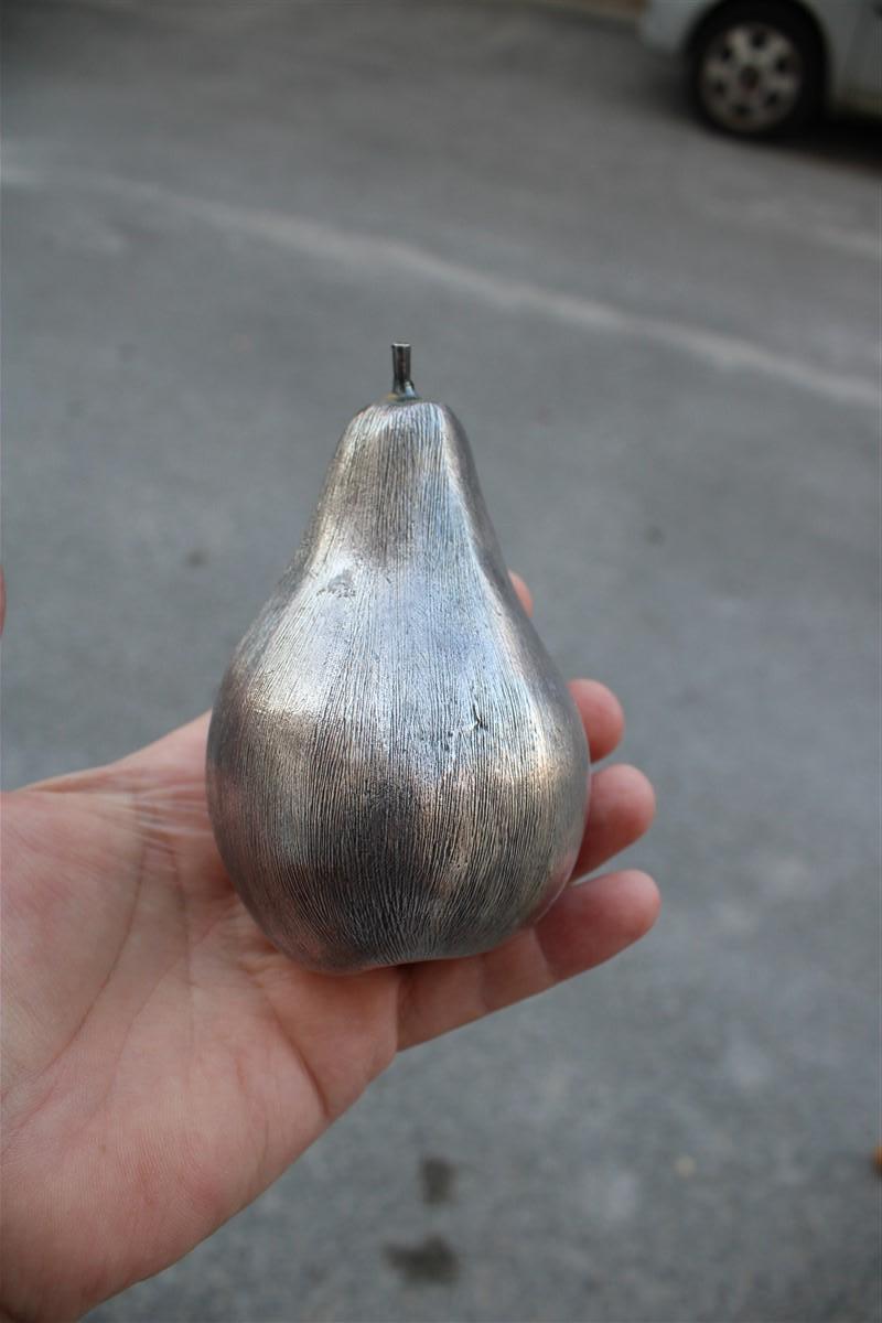 Metal Pear sculpture by the Lebanese artist Amine El Bache  In Good Condition For Sale In Palermo, Sicily