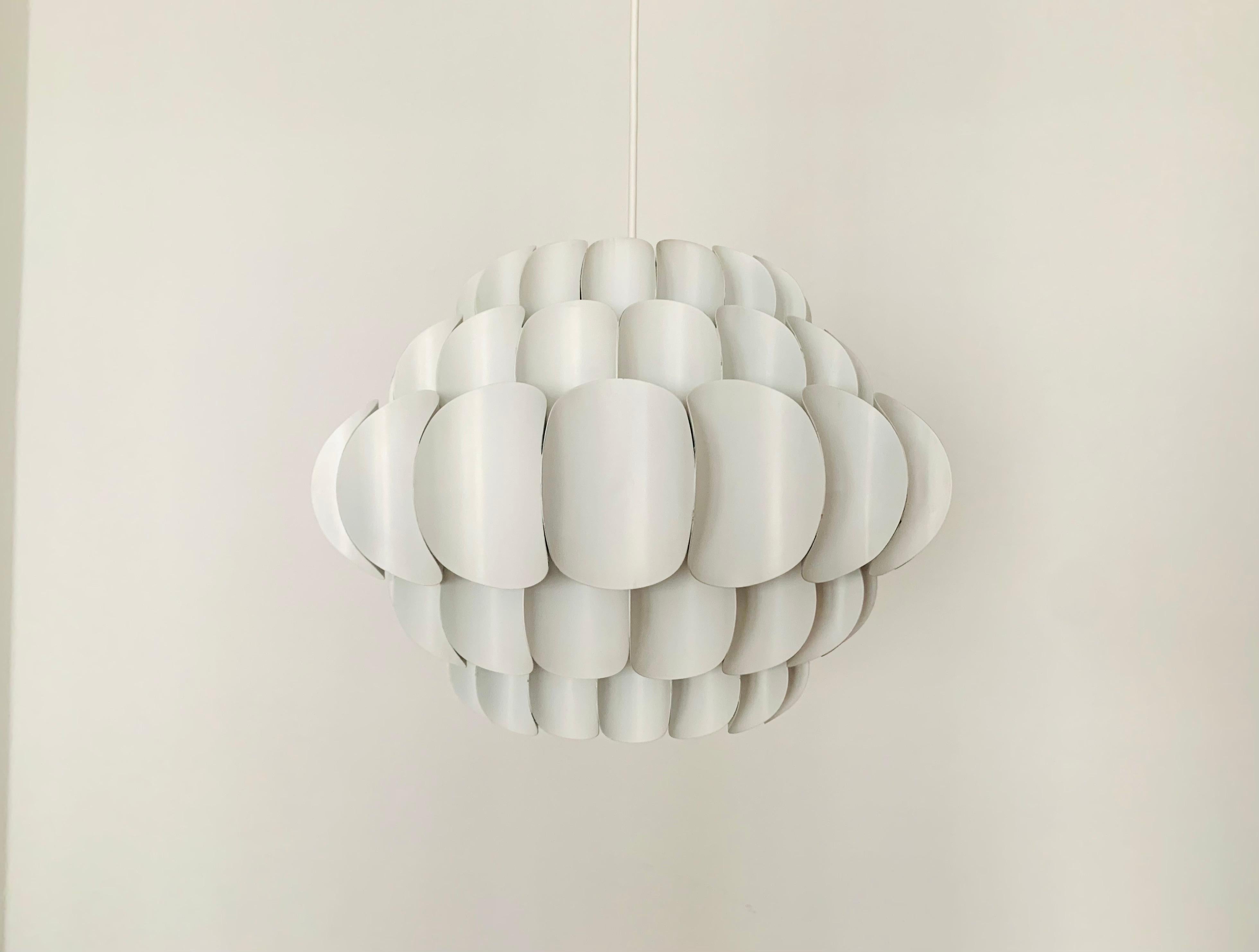 Mid-Century moderno Lampada a sospensione in metallo di Thorsten Orrling per Temde in vendita