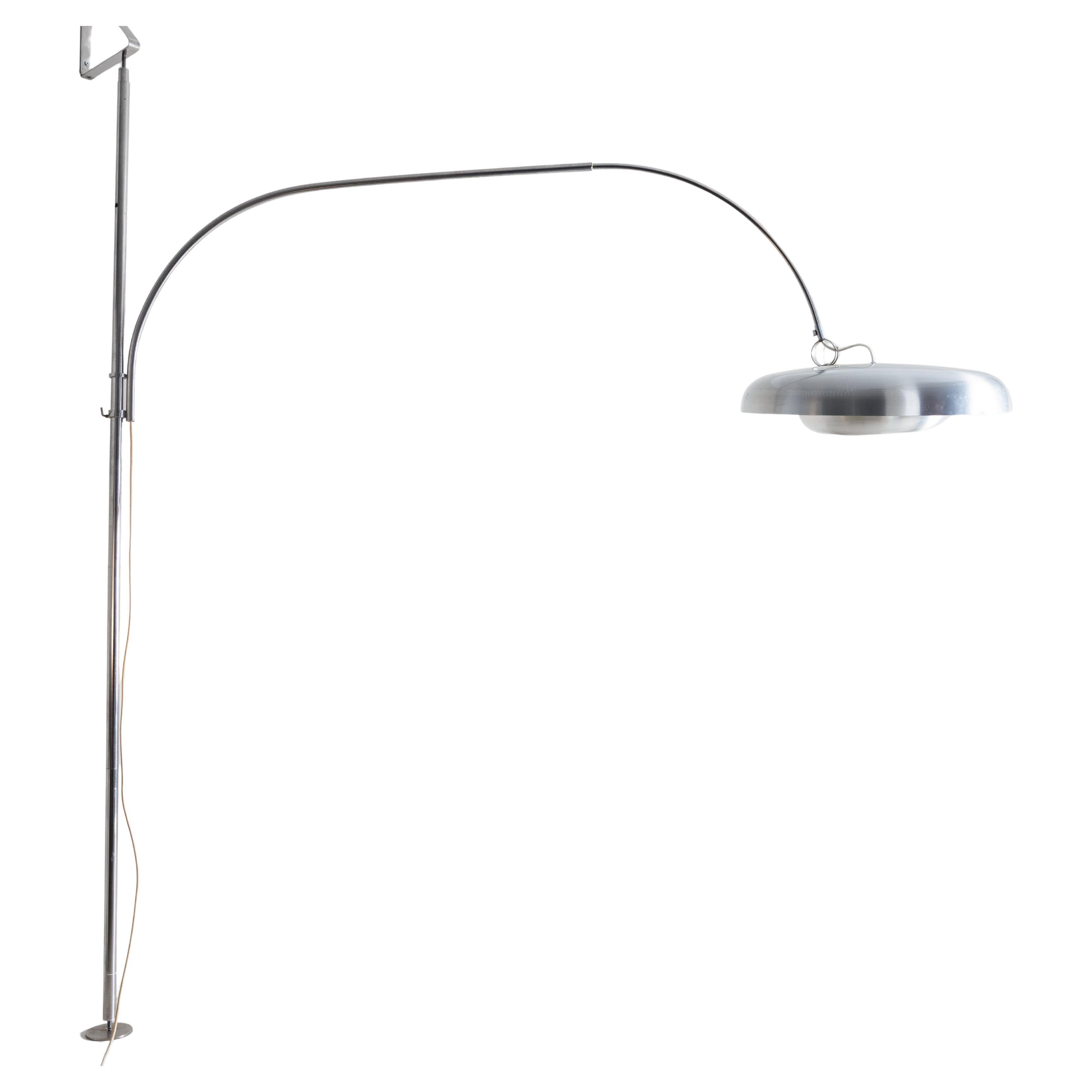 Lampada da terra in metallo di Pirro Cuniberti Arco per Sirrah 1970 in vendita