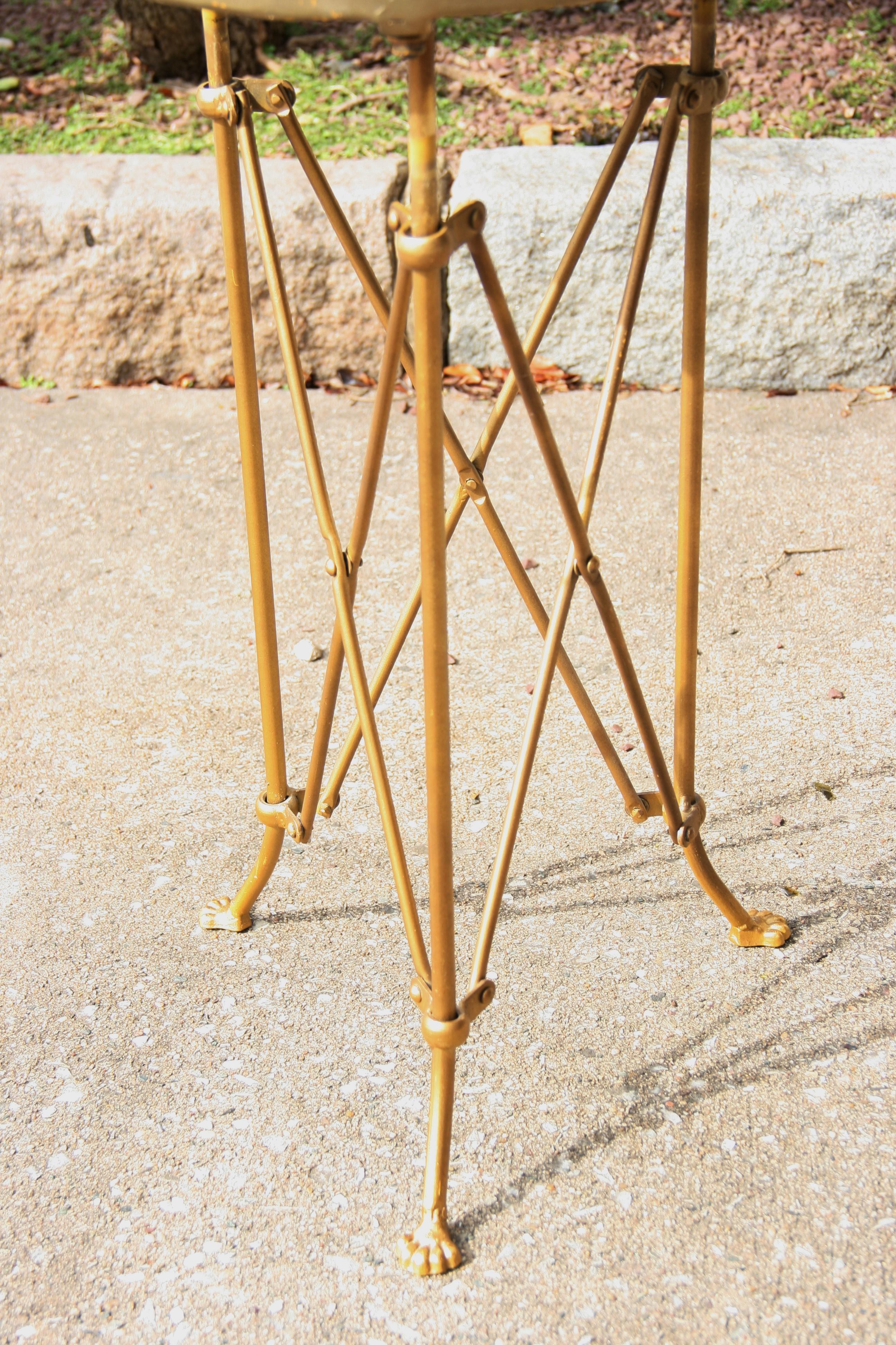 Metal Garden Plant Stand / Side Table/Drink Table In Good Condition In Douglas Manor, NY