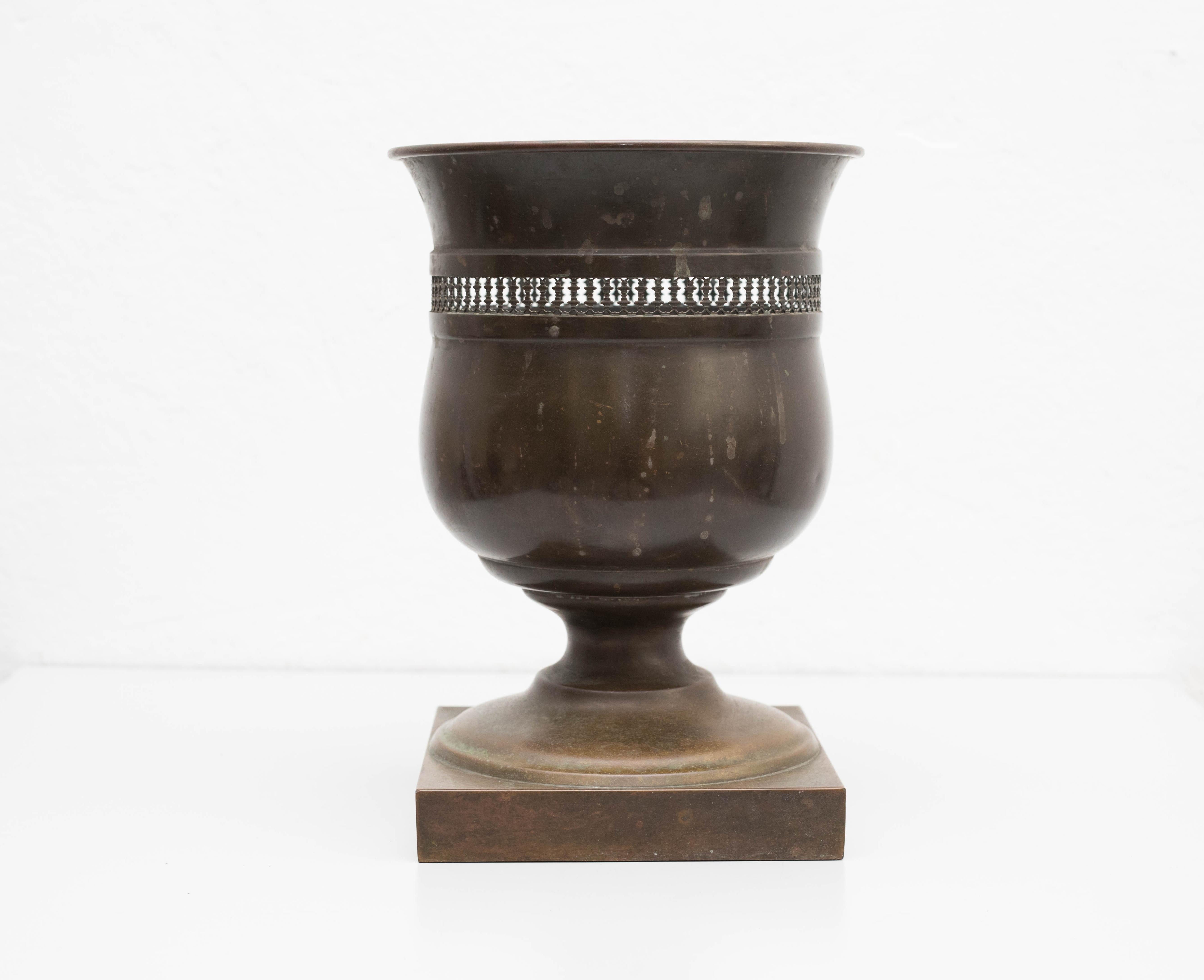 Espagnol Jardinière en métal, vers 1960 en vente