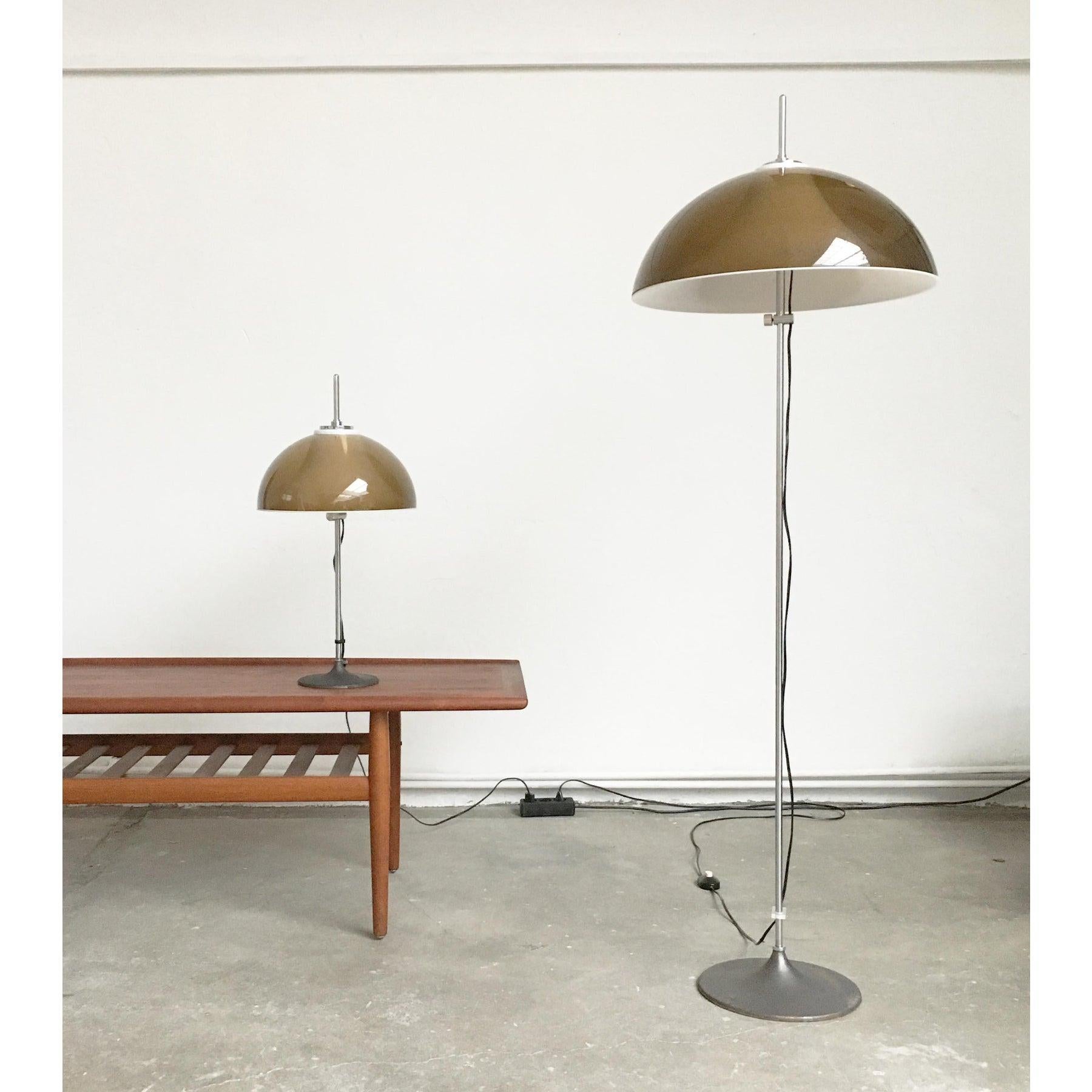 Metal & Plastic Floor Lamp by Gino Sarfatti for Gepo, 1970s For Sale 4