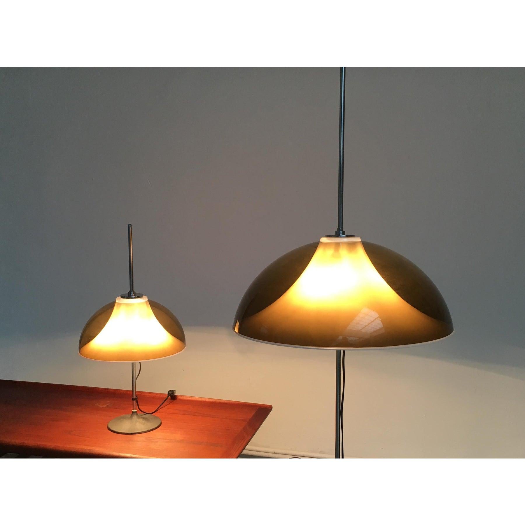 Metal & Plastic Floor Lamp by Gino Sarfatti for Gepo, 1970s In Good Condition For Sale In Hamburg, DE