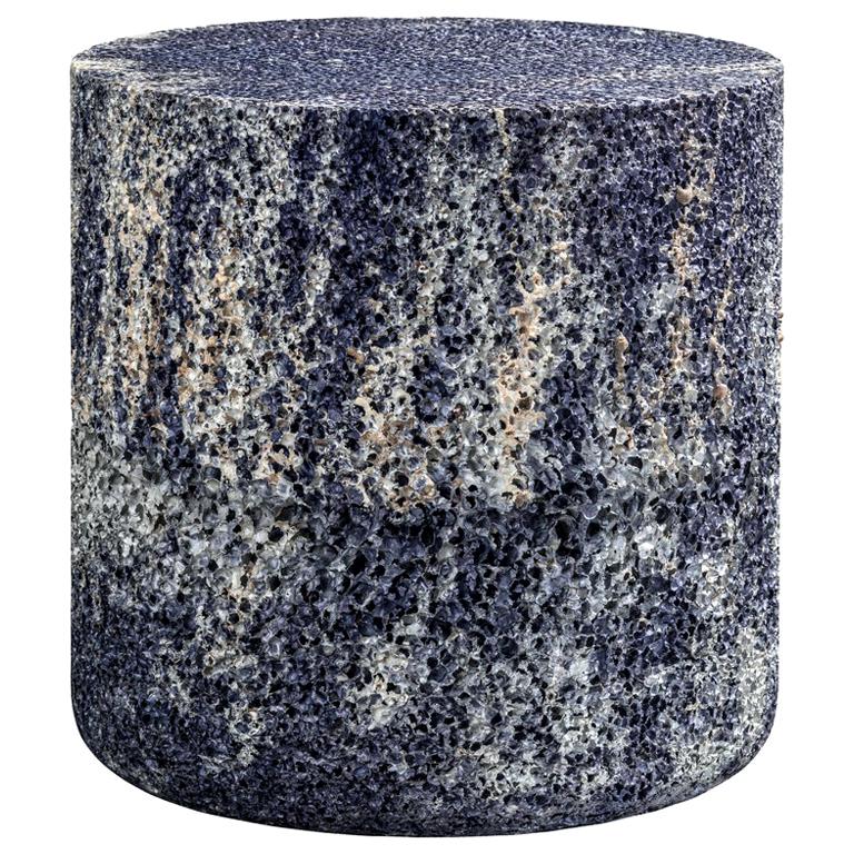 Runder Beistelltisch oder Hocker aus Metall in Bergblau mit Aluminiumschaum von Michael Young