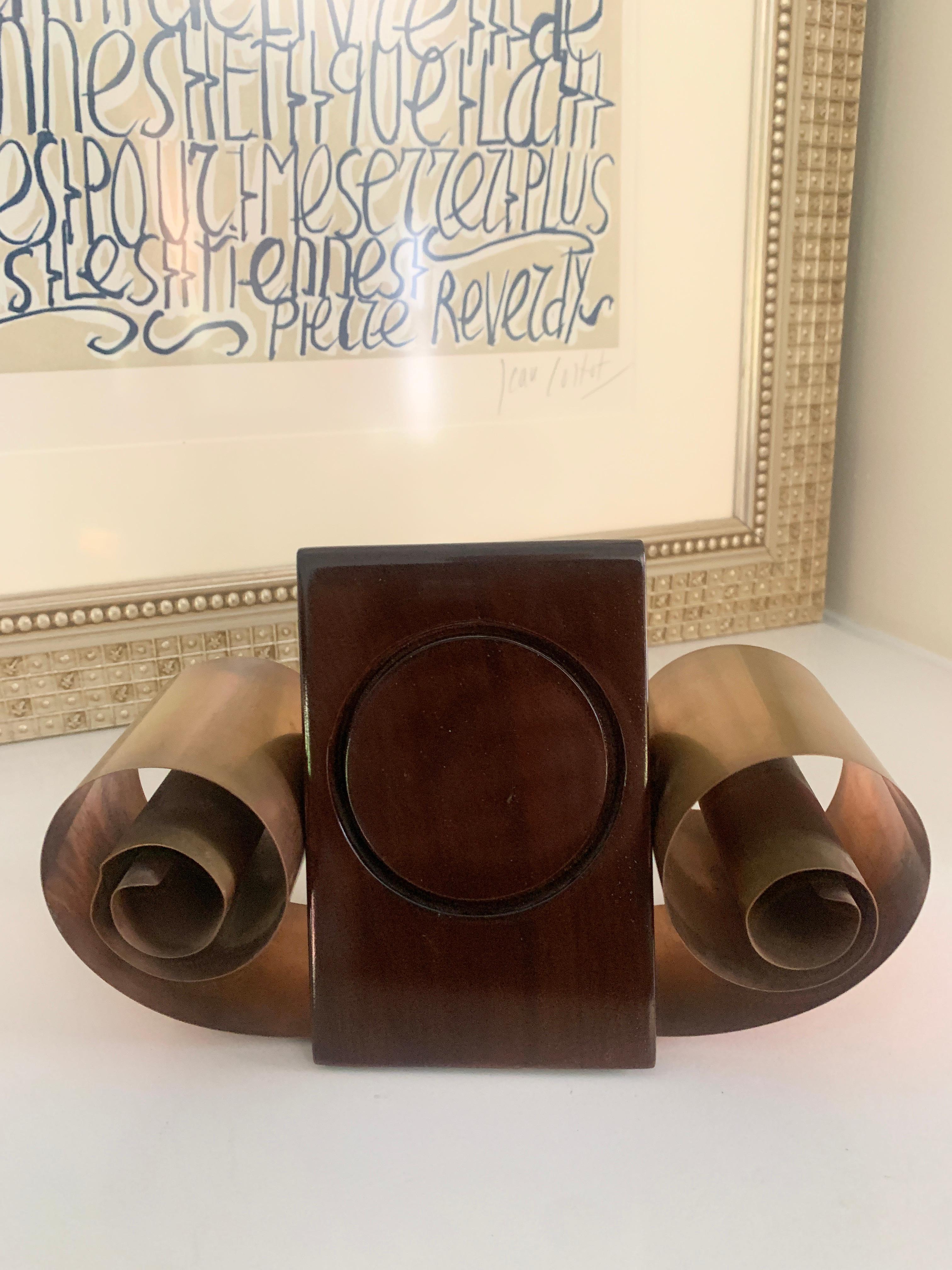 Mid-Century Modern Metal Scroll Style Bookends For Sale