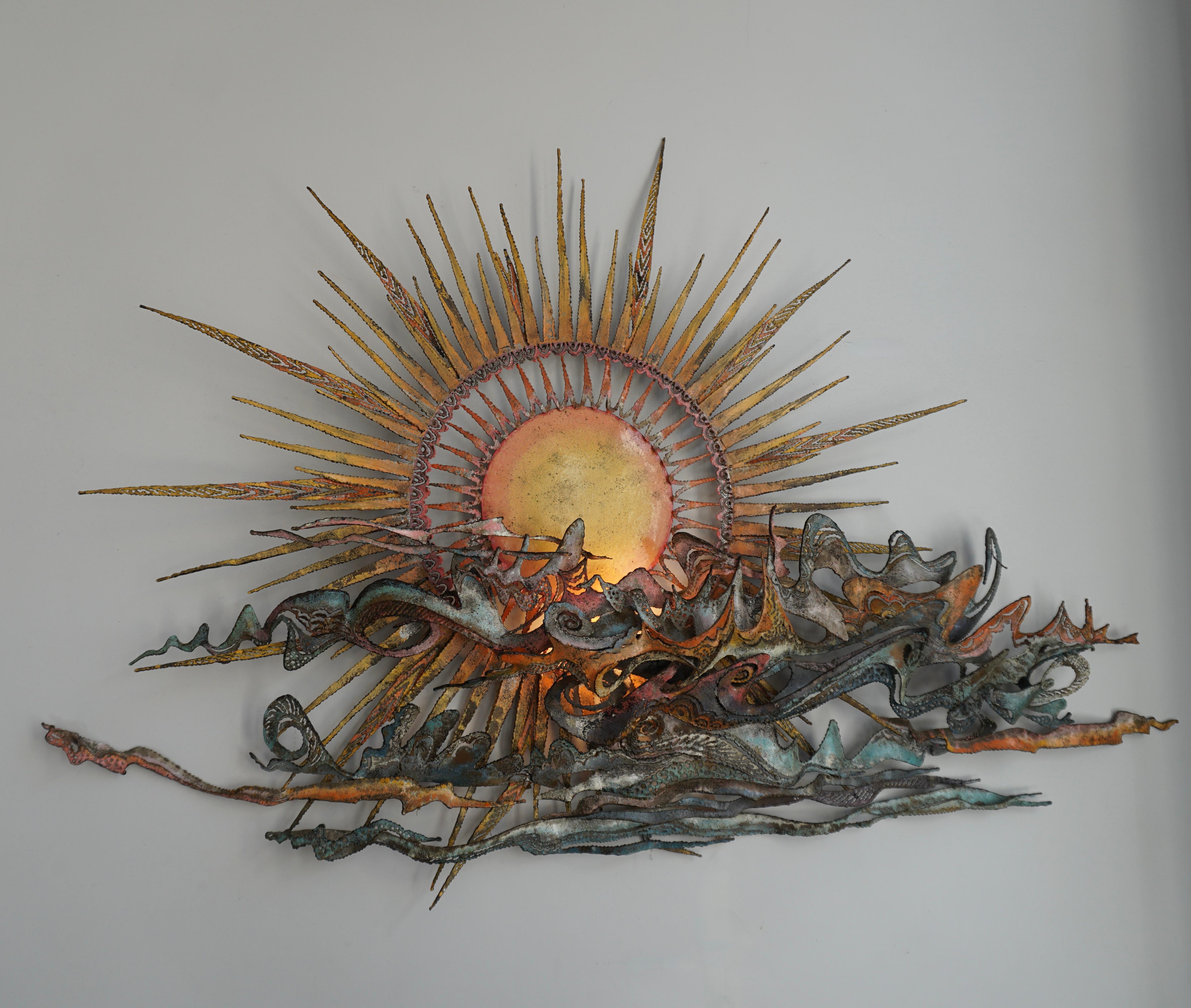 Metallskulpturaler Wandleuchter „Sun“ aus Metall von Muriel Borghes im Zustand „Gut“ im Angebot in Antwerp, BE