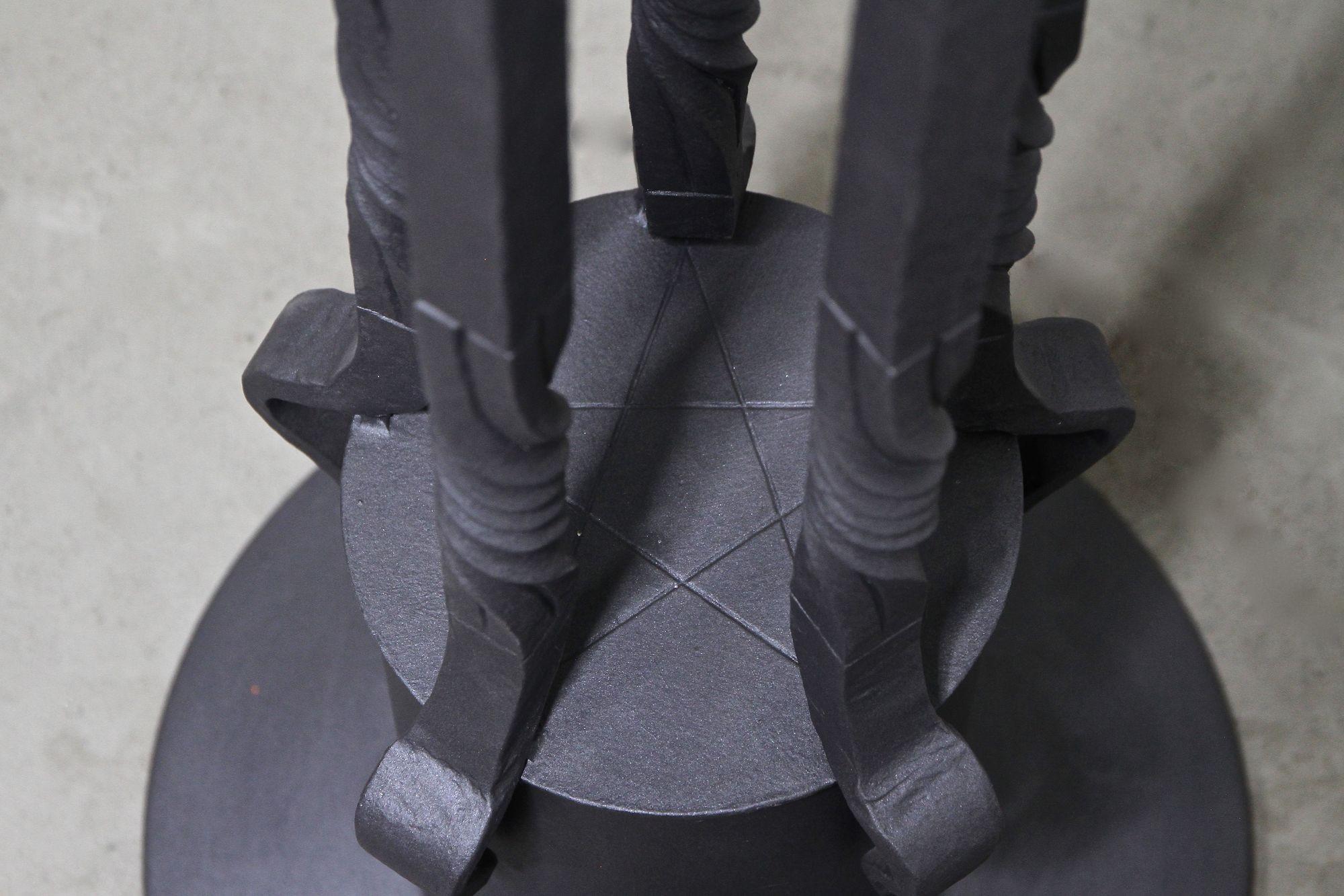 Escultura de metal 