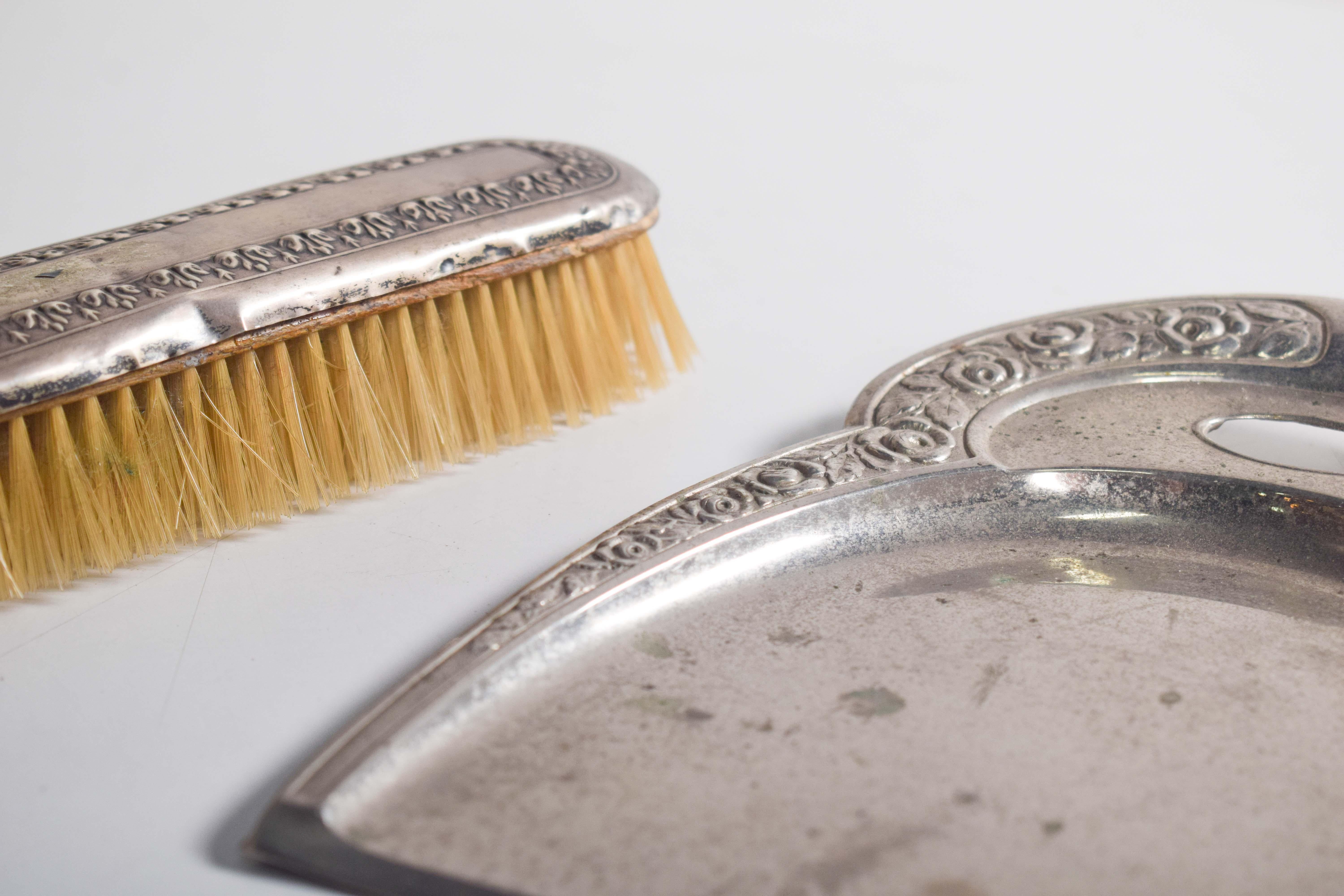Metal Shovel and a Silver Brush, 19th Century For Sale 2