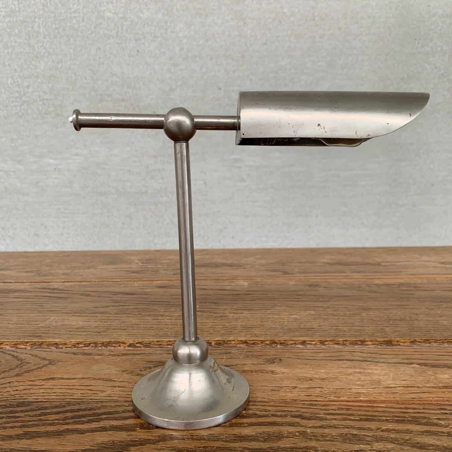 A stylish Directional and adjustable small desk lamp.

Holland, c1920s.

Heavy and good quality.

Since re-wired and PAT tested.

Location: Belgium Location

Dimensions: 23 W x 8.5 D x 20 H in cm.

Delivery: POA, We can ship around the