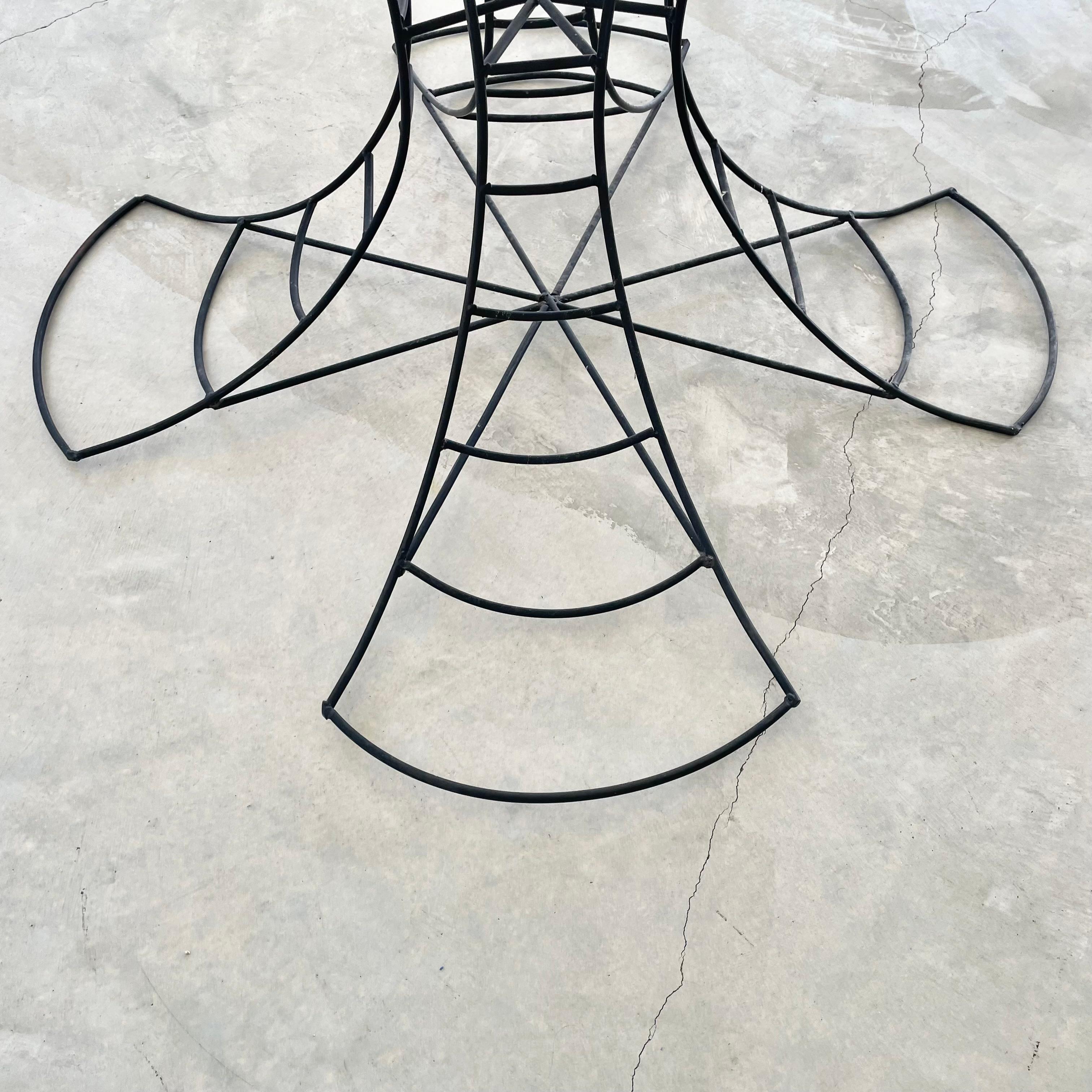 Metal Spider Web Table, 1980s USA For Sale 2