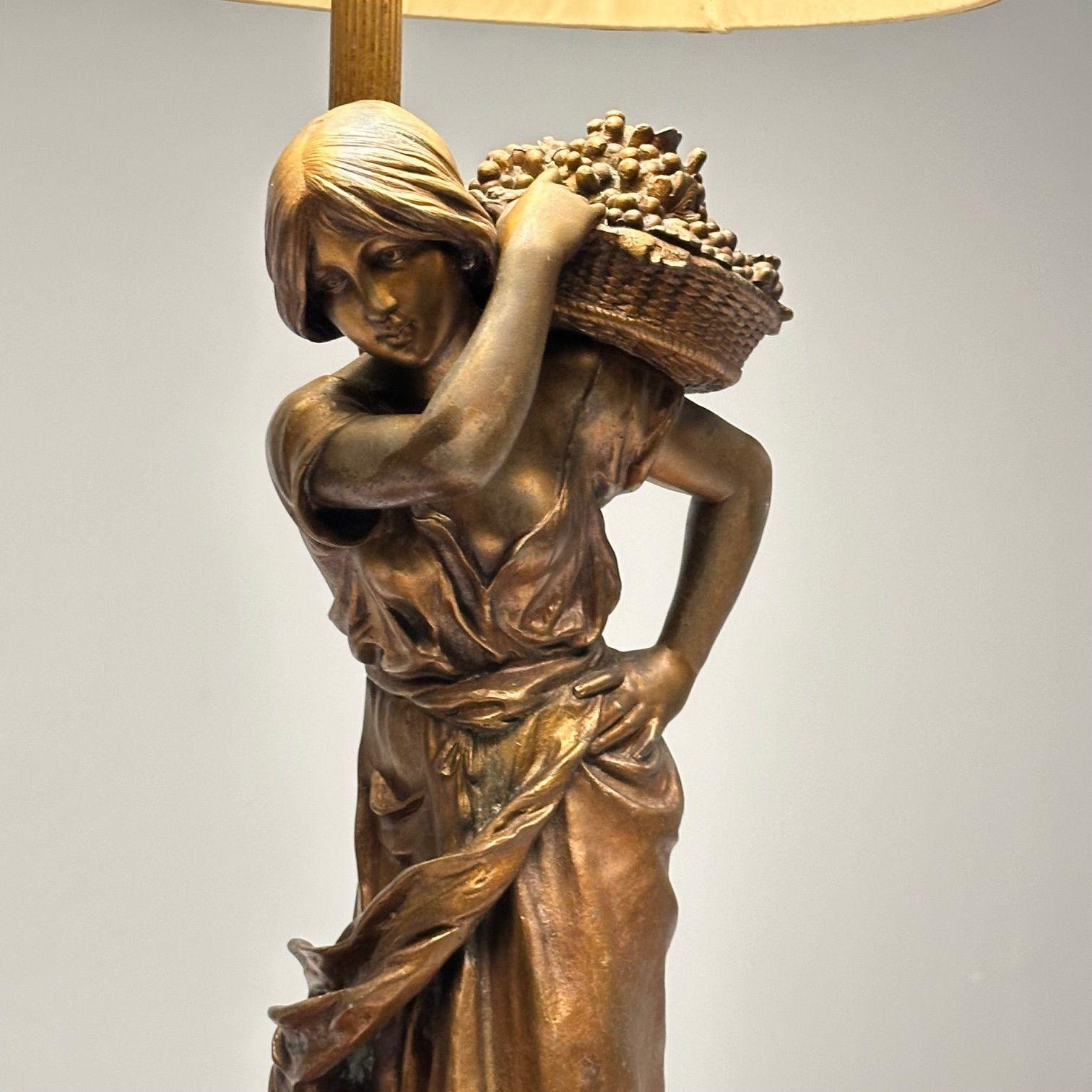 Statue française d'une femme porteuse de fruits, montée en lampe, années 1930 en vente 2