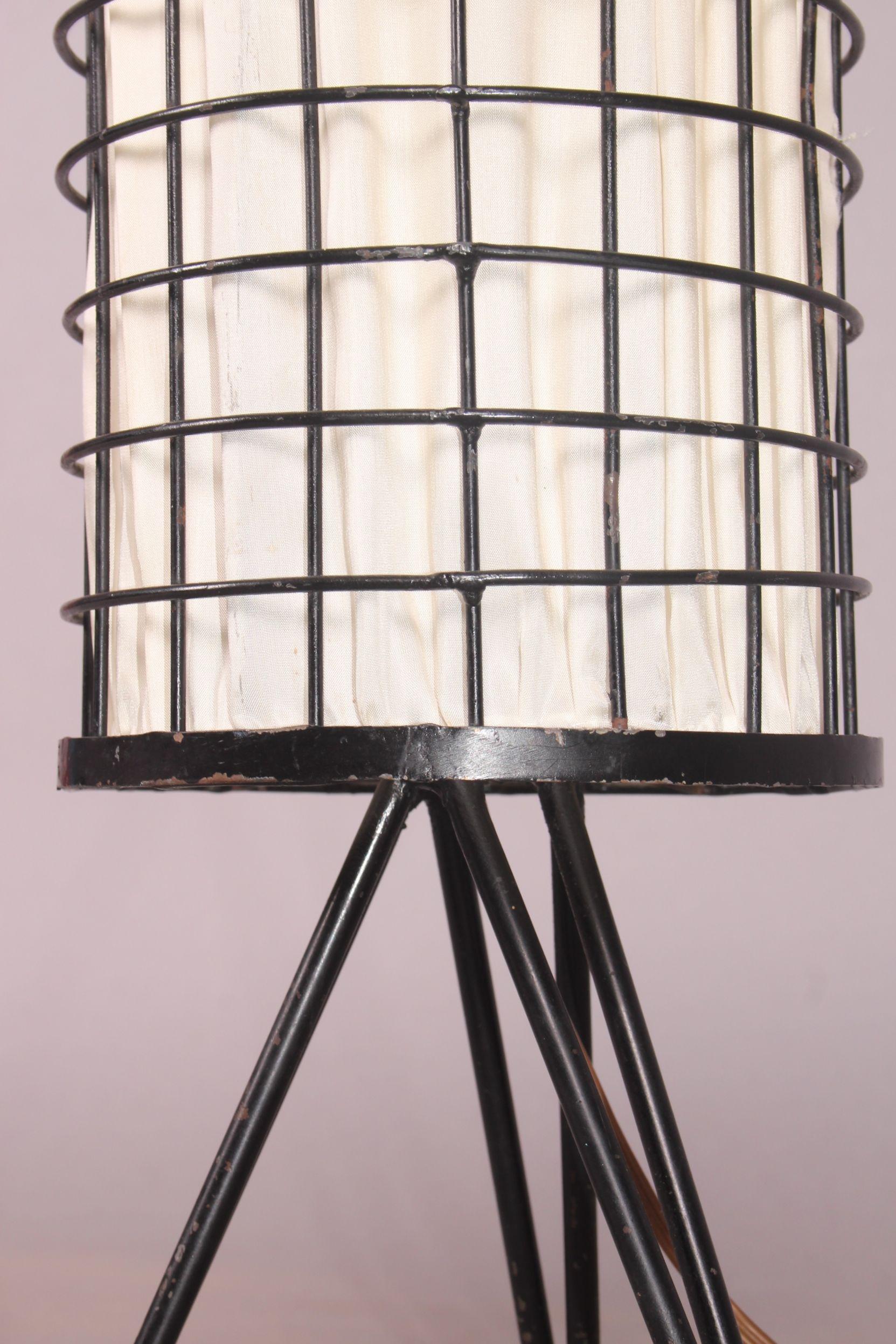 Metal Table Lamp In Good Condition In grand Lancy, CH