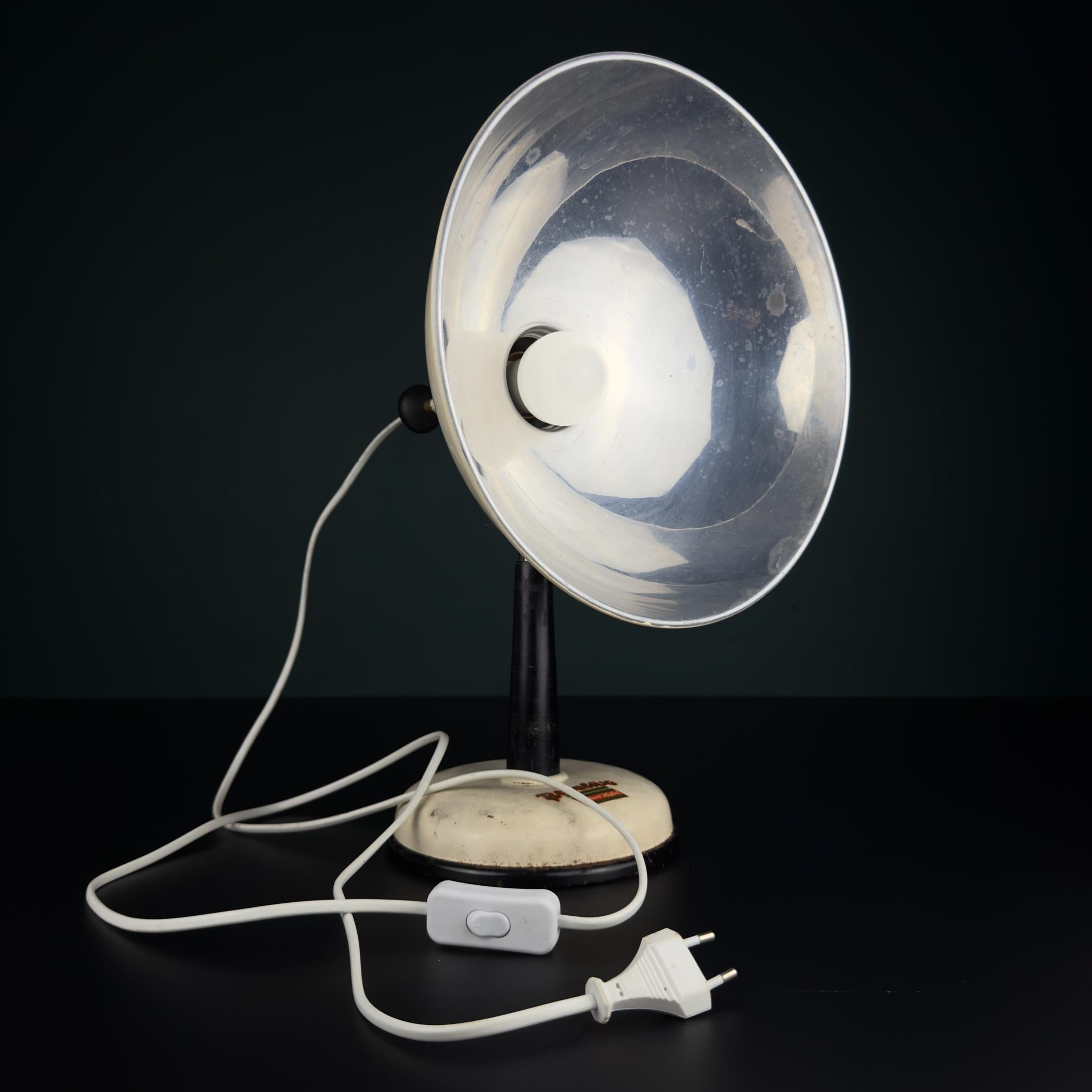 Lampe de table en métal, Vintage 1960s, Autriche en vente 12