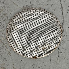 Metal tray par Mathieu Matégot France 1950