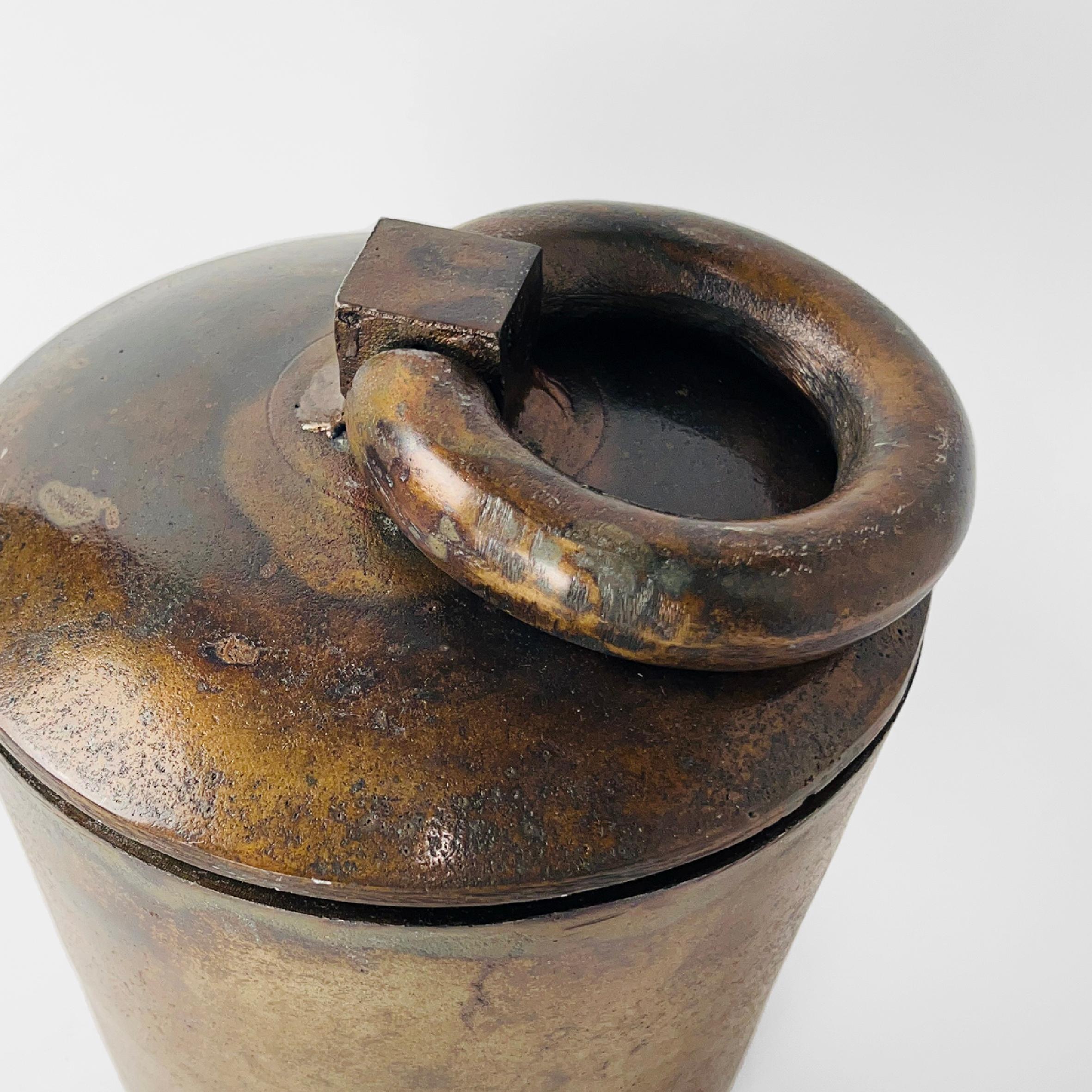 Metal Urn Finished in Antique Bronze For Sale 1