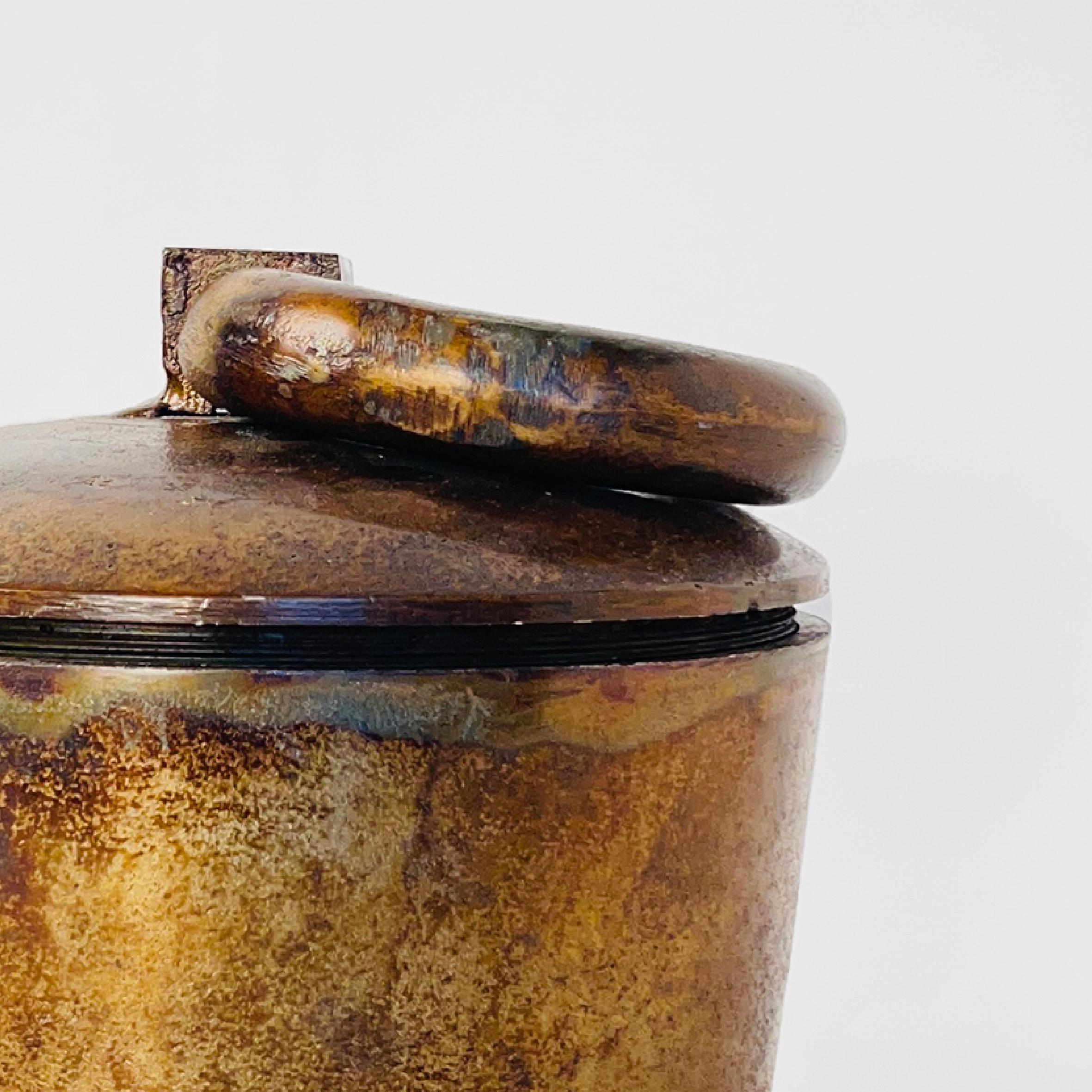 Metal Urn Finished in Antique Bronze For Sale 2