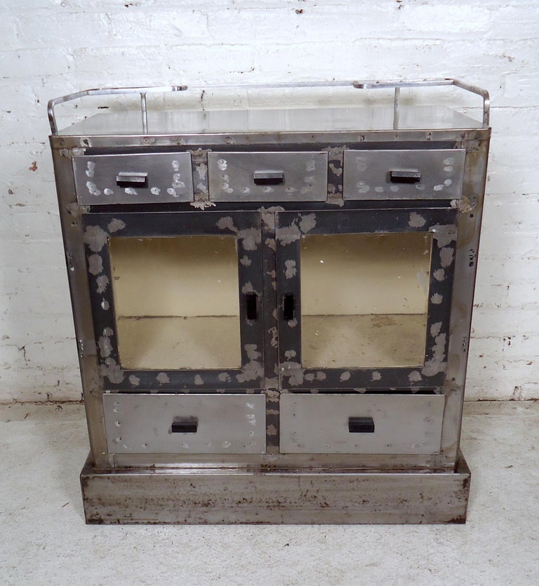 Metal Vintage Industrial For Sale at 1stDibs