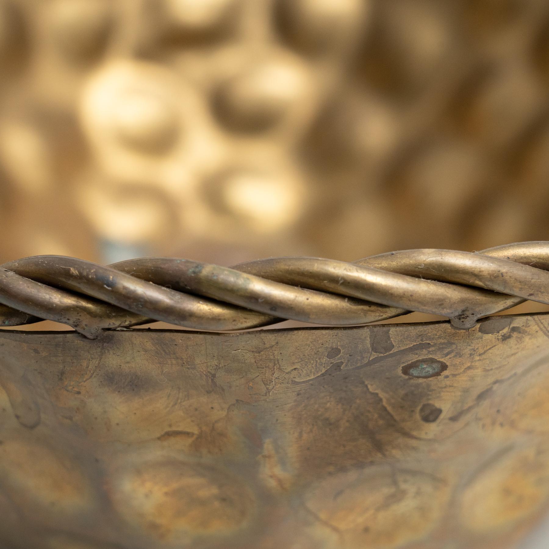 Panier en métal vintage de style pique-nique, circa 1940 en vente 3
