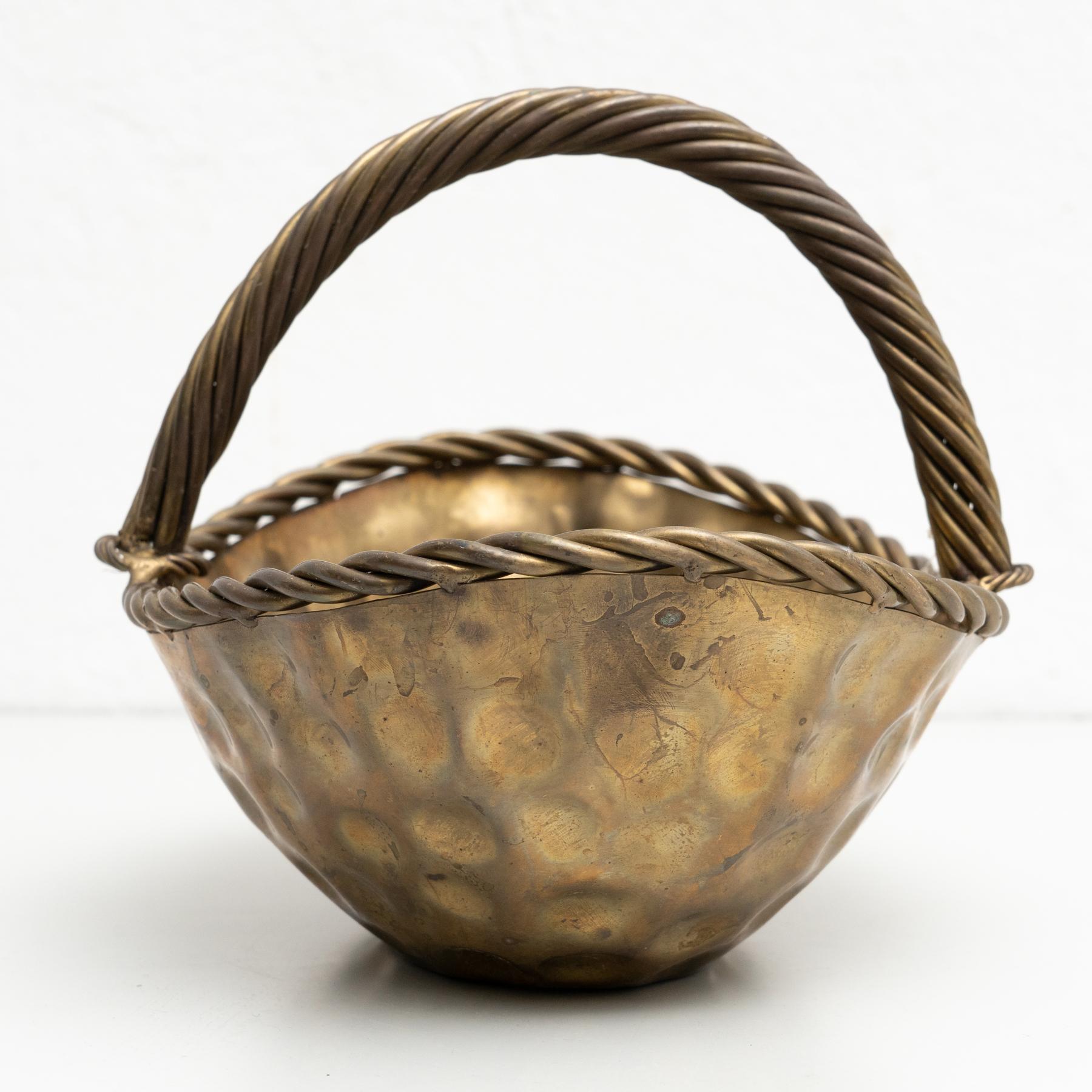 Woven Metal Vintage Metal Picnic Style Basket, circa 1940 For Sale