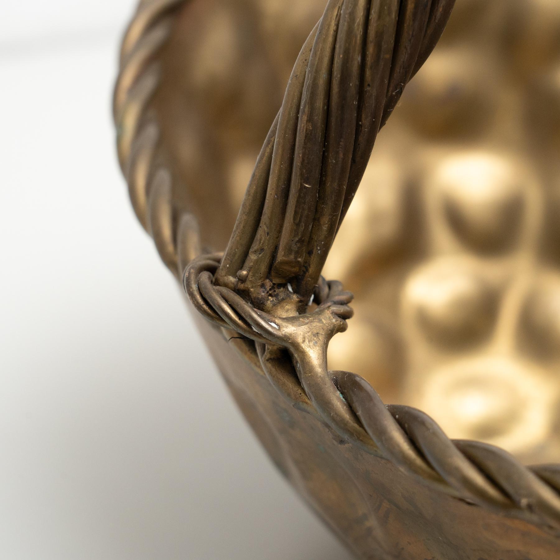 Panier en métal vintage de style pique-nique, circa 1940 en vente 2