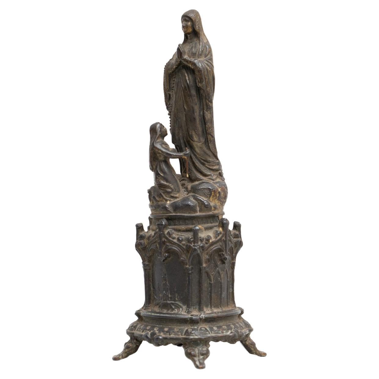 Virgin Lourdes Memorabilia-Figur aus Metall im Angebot