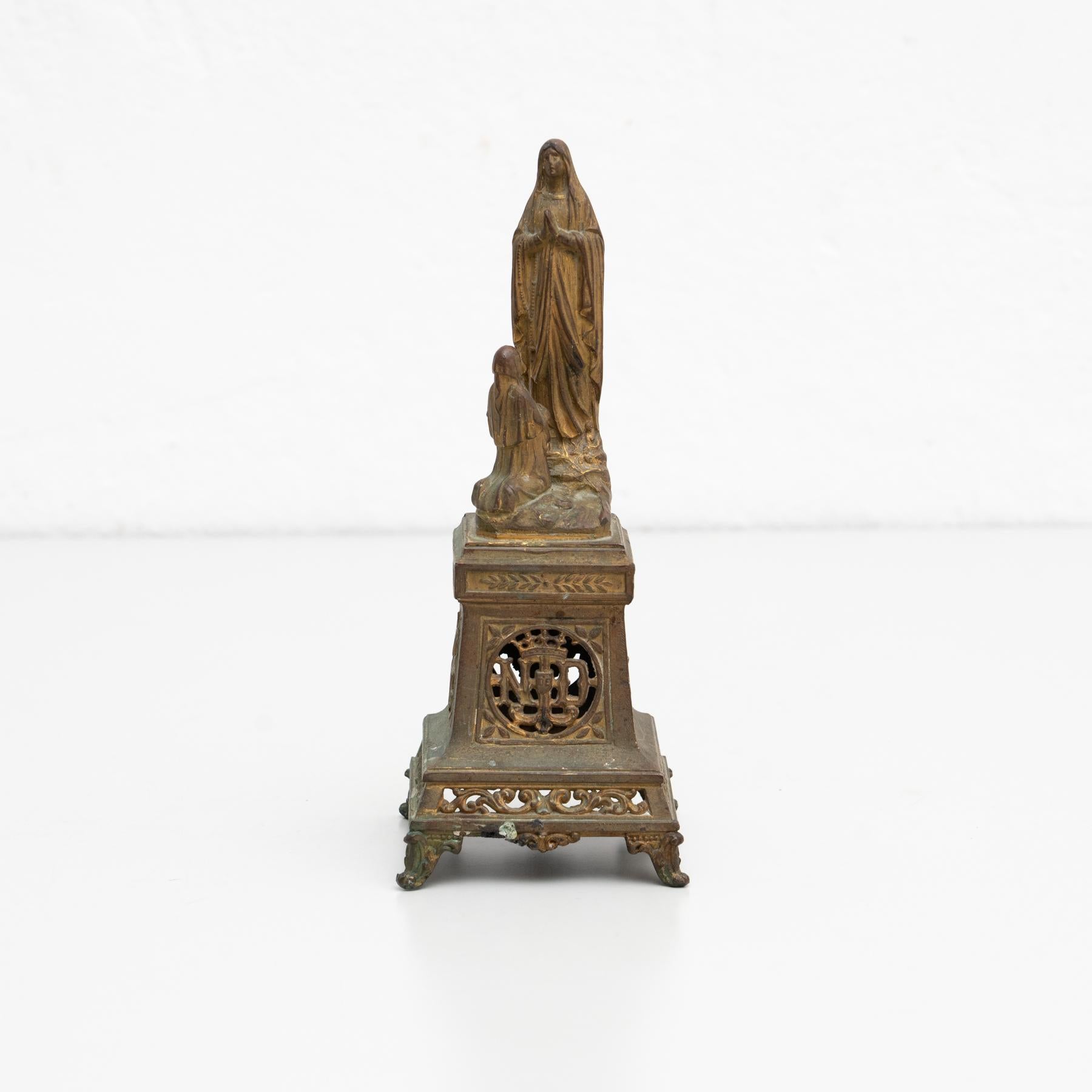 Virgin Memorabilia-Figur aus Metall (Moderne) im Angebot