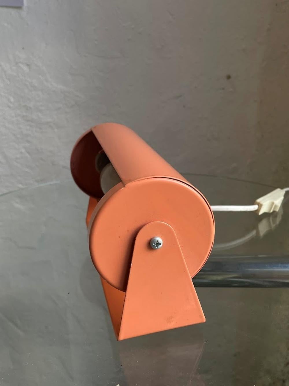 Lámpara de pared de metal 