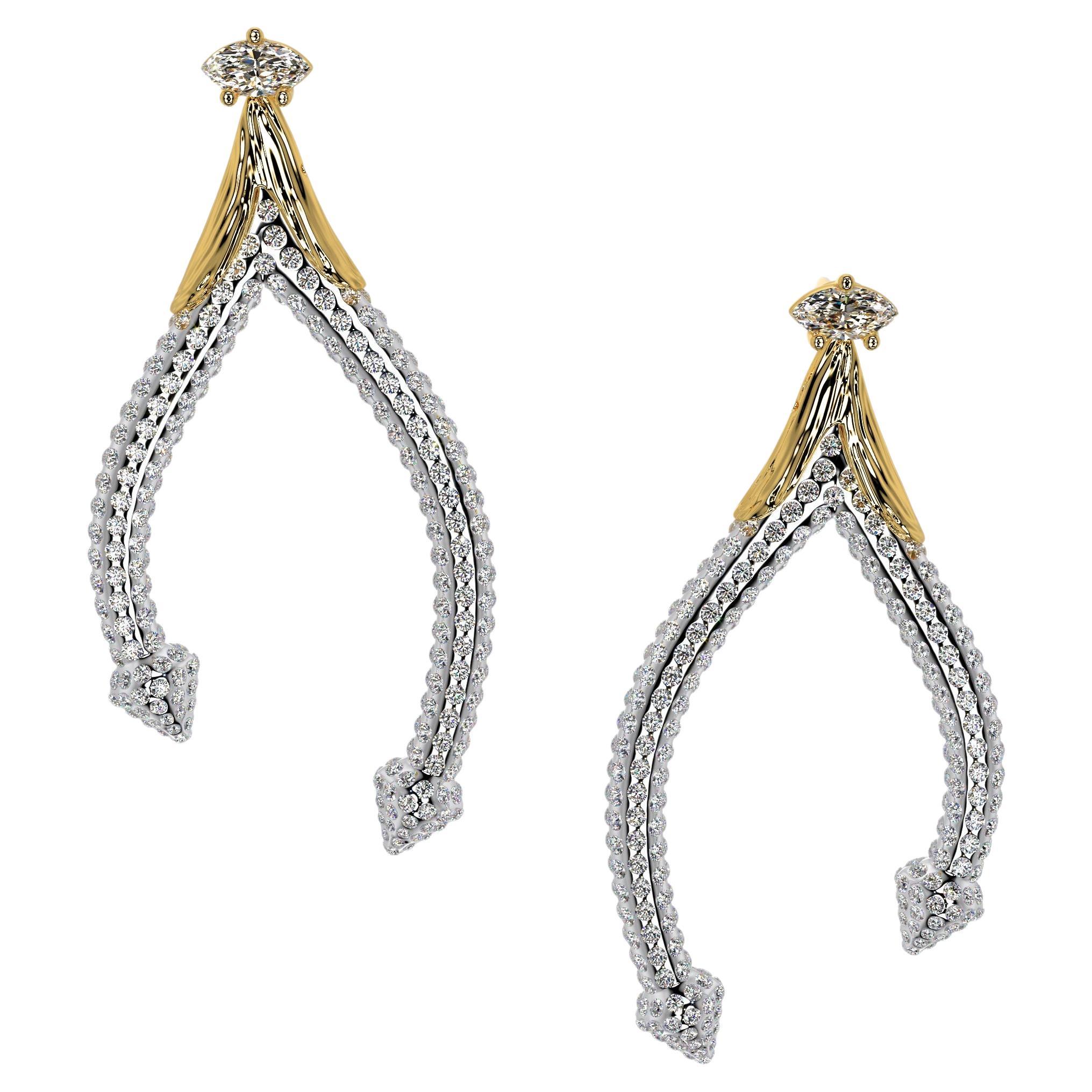 Veste d'oreille chandelier en métal x fil métallique en or 18 carats avec diamants de 4,5 carats en vente
