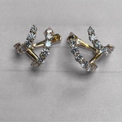 Metal x Wire 'Diamond Ear Wrap Earring' in 18kt Yellow Gold with 1.19 ct Diamond